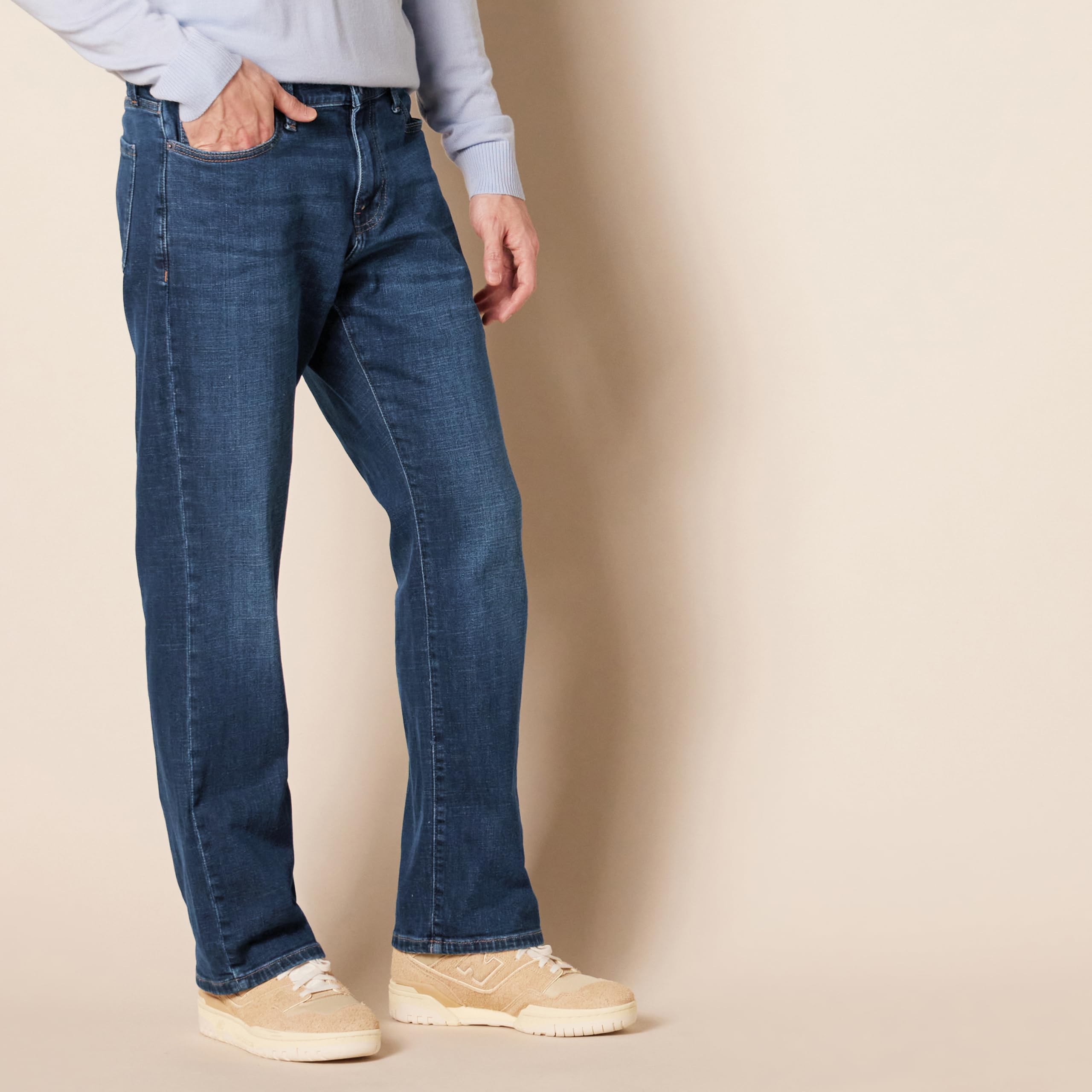 Amazon Essentials Jeans dritti con taglio bootcut - colori fuori produzione Uomo