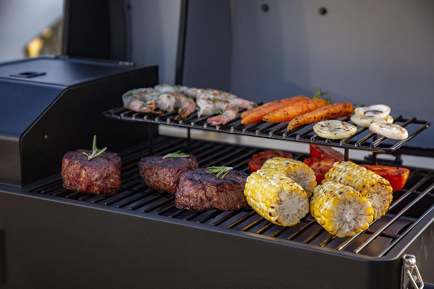 Louisiana Grills LG300SL Portable Pellet Grill, Black, Small