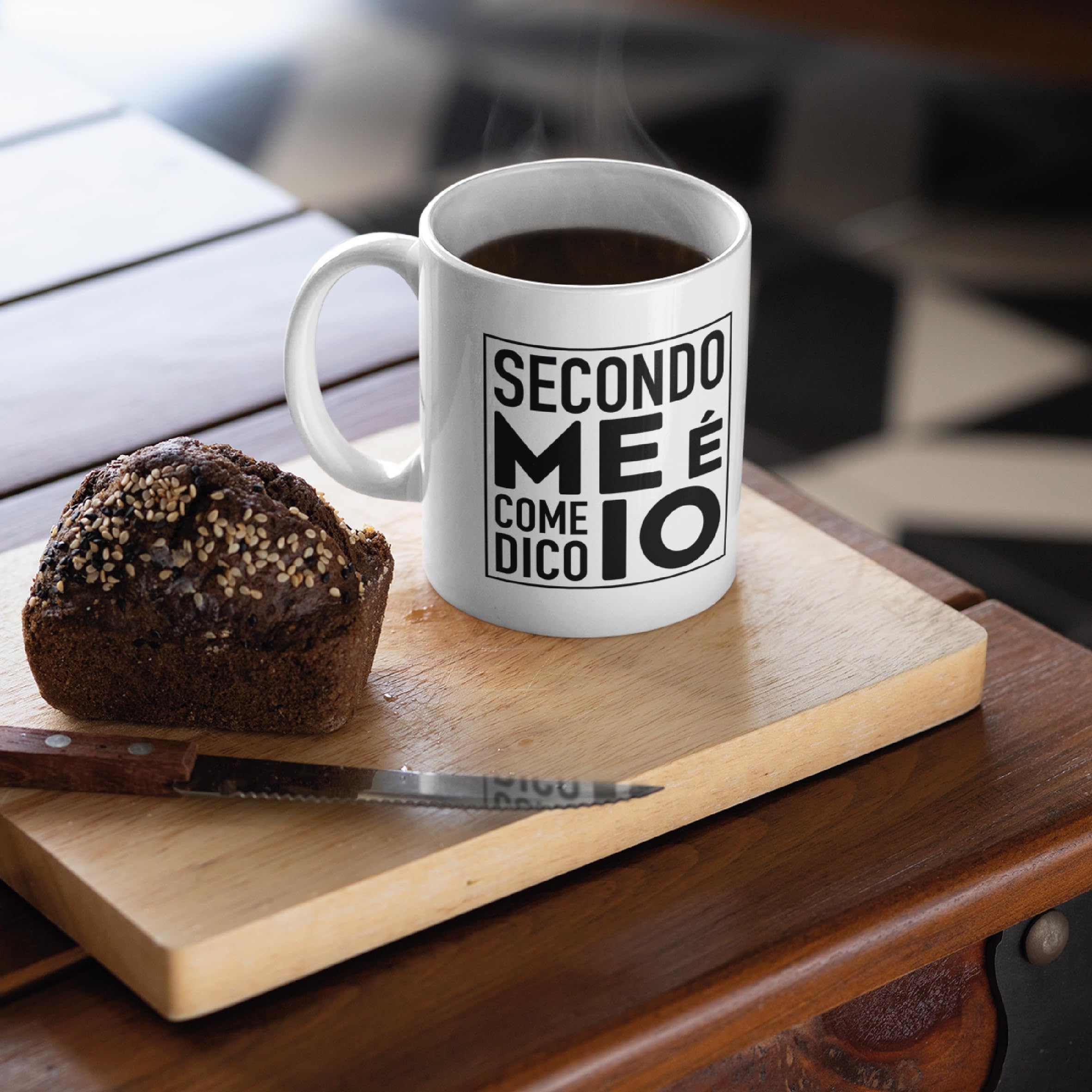 Gesar Tazza Divertente da Ufficio - Tazza " Secondo me è come dico io " - Idee Regali Originali per Uomo e Donna - Regalo di compleanno - Festa della Mamma - Frasi Divertenti