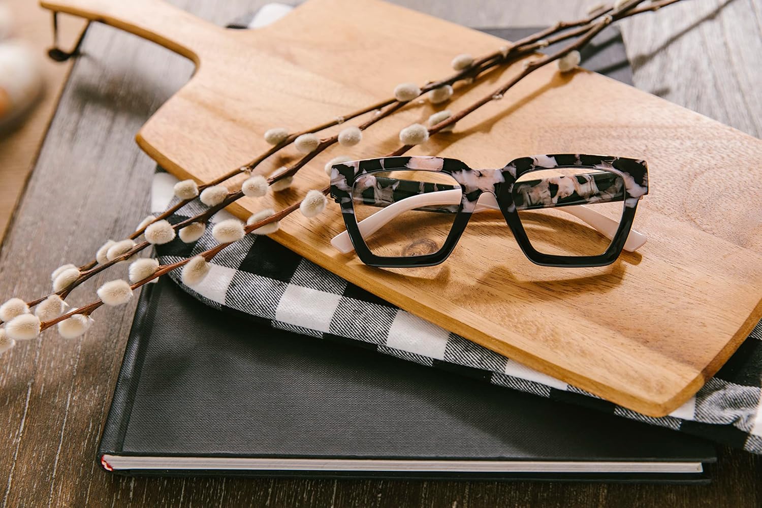 Oprah's Favorite Things Take a Bow Oversized Square Blue Light Blocking Reading Glasses - Image 4