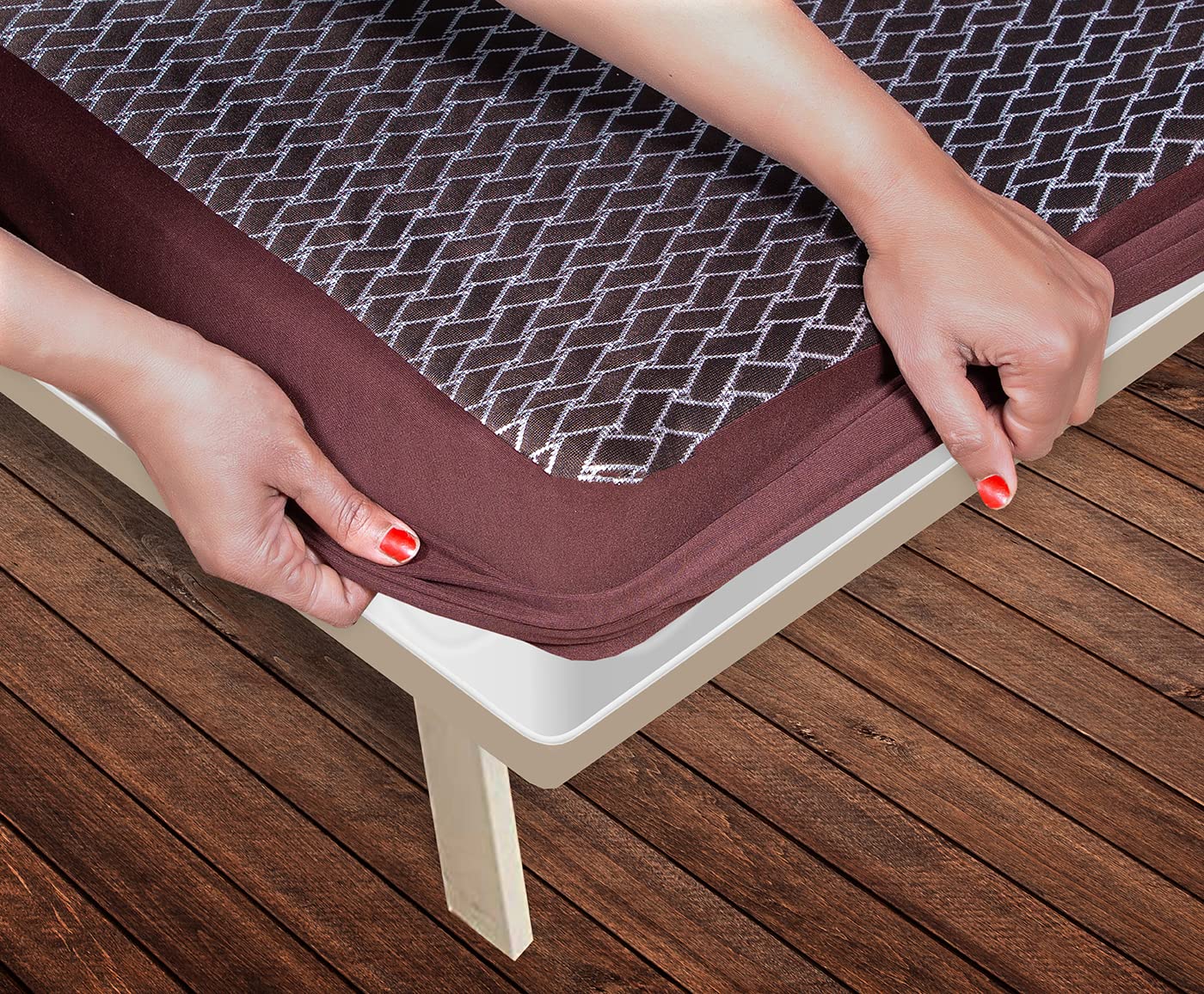 VYBBA 100% Spun Cotton Bed Protector Waterproof for Baby Elastic Fitted Waterproof Mattress protector Single Bed Size Breathable Bed Cover & Mattress cover 72x36 inch | 6x3 feet Brown 220 GSM