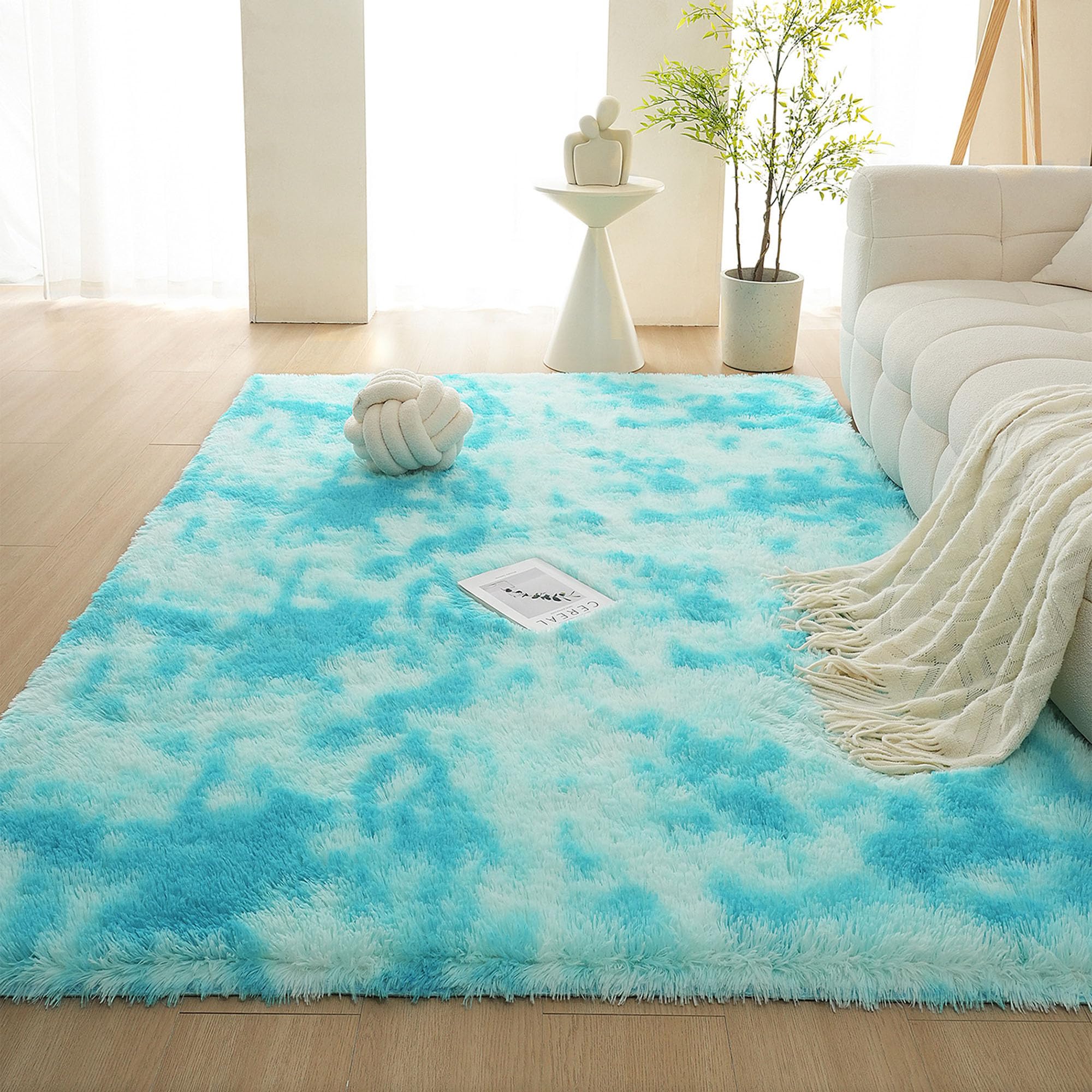 Tapis de sol antidérapant bleu clair pour un salon chaleureux