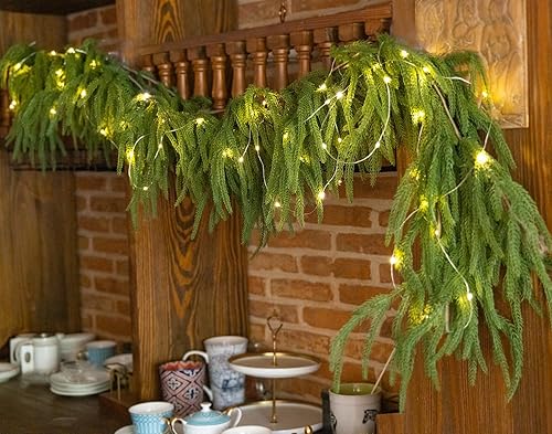 Miniatura 6 de Anna's Whimsy 2 guirnaldas de Navidad con luz, guirnalda de pino de invierno de tacto real, guirnalda verde artificial para mesa, manto, pared,