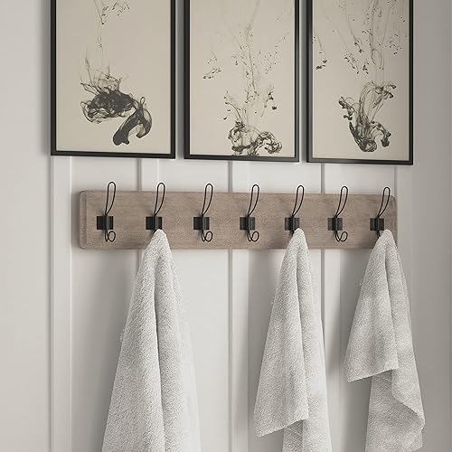 Miniatura 4 de HBCY Creations Estante de almacenamiento montado en la pared de 34 pulgadas, construcción de madera de pino, acabado marrón envejecido, 7 ganchos,