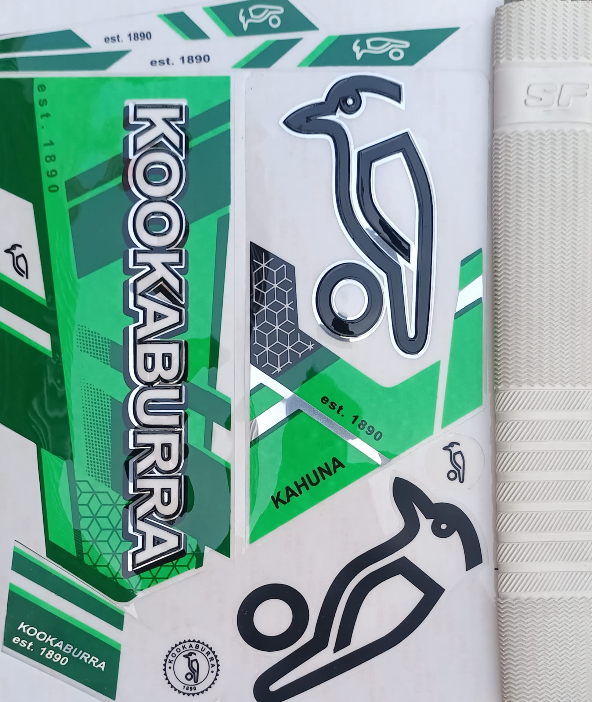 Cricket Bat Sticker 3D Full Embossed Kookabu high shine 1Grip free (B0BSSFDGP8) Amazon Price History, Amazon Price Tracker