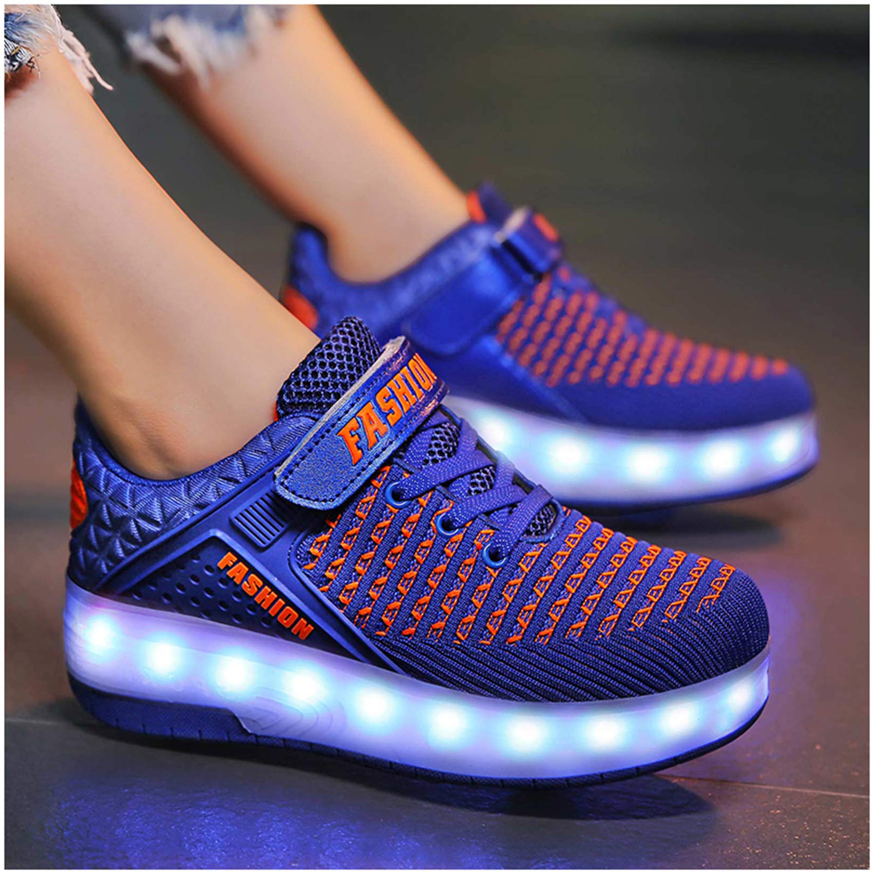 Chaussures à roulettes Fille Et Garçon Patins De Skate à roulettes Chaussures de Skateboard Outdoor Gymnastique ​Baskets Roller en Ligne Mode Poussoir Ajustabl