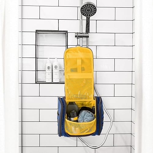 Miniatura 3 de Fitdom Neceser táctico colgante para hombres y mujeres. Perfecto para viajes y almacenamiento para cosméticos, cortaúñas, cepillo de dientes, ducha,