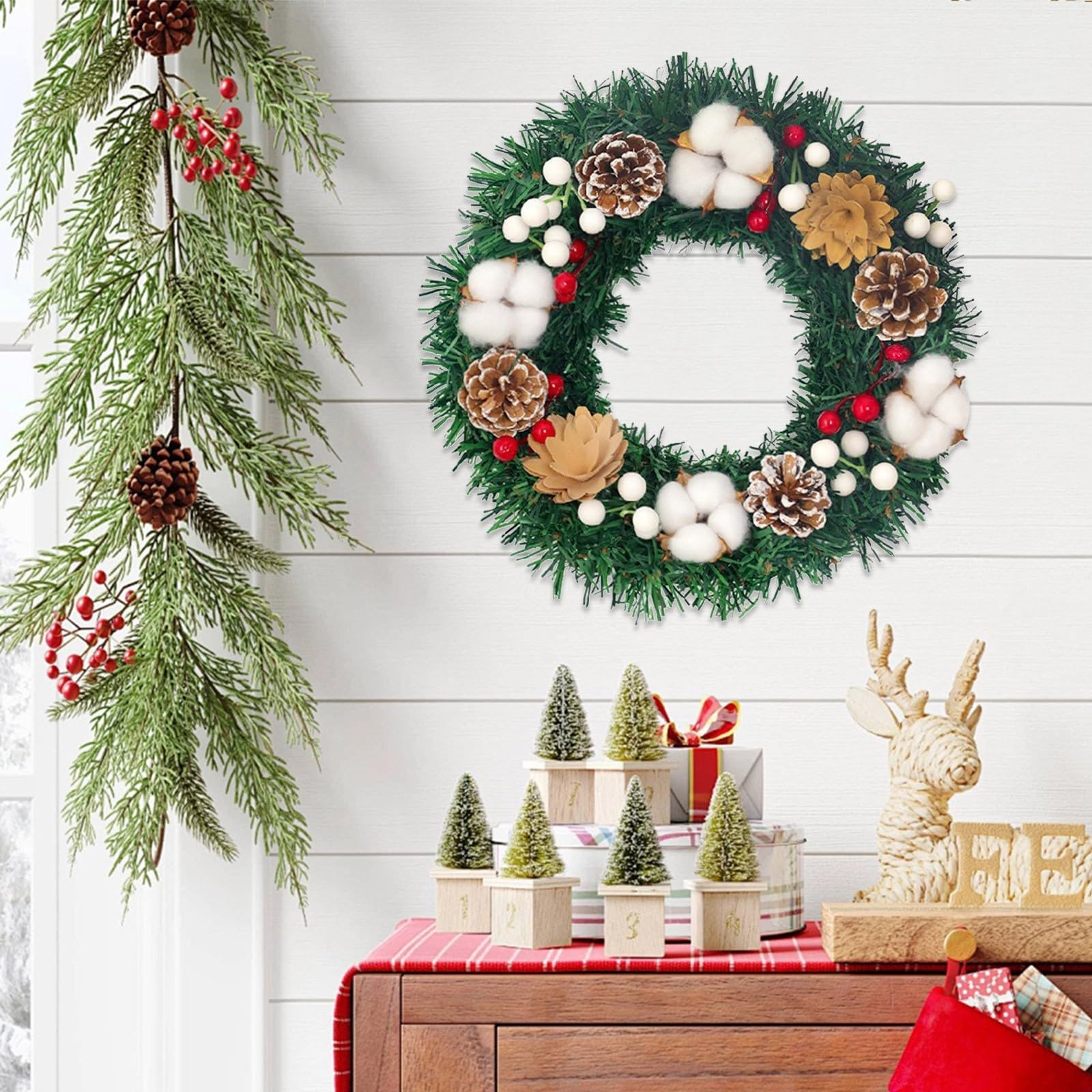 Couronne de Noël Rustique pour Porte D'Entrée, Couronne Artificielle en Coton avec Pommes de Pin, pour la Décoration de la Maison et des Fêtes d'hiver(30cm(11.8in))