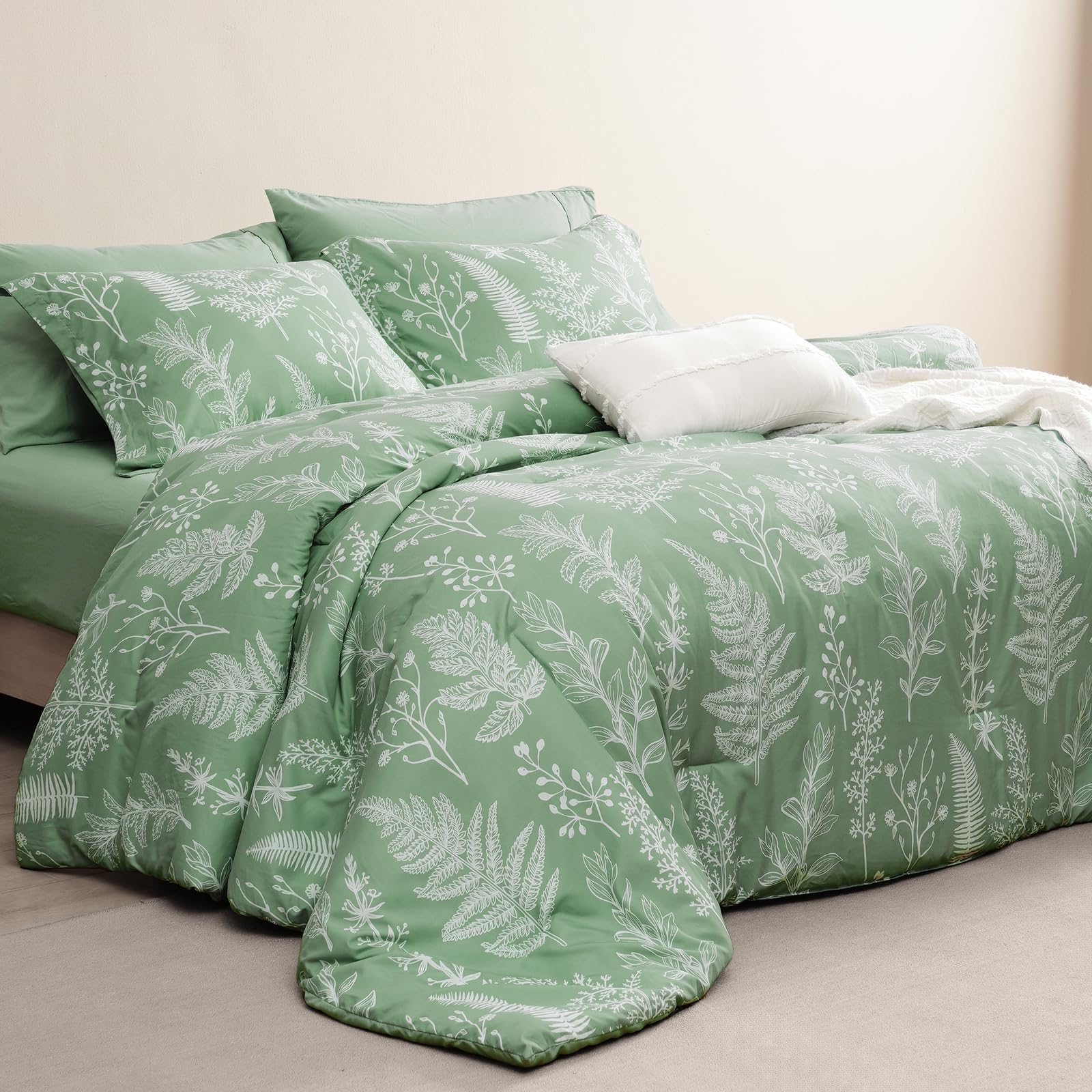 PHF Printed Comforter Set Queen Size, 3 Pieces Ultra Soft Lightweight Bedding Set, Botanical Floral Reversible Comforter with 2 Pillow Shams for All Seasons, Sage Green