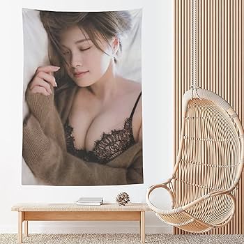 新品』乃木坂46 白石麻衣 写真集 撮影時着ランジェリー 同モデル