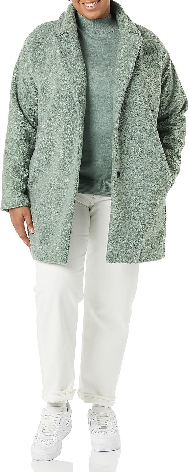 Amazon Essentials Women’s Teddy Bear Fleece Oversized-Fit Lapel Jacket (Previously Daily Ritual)