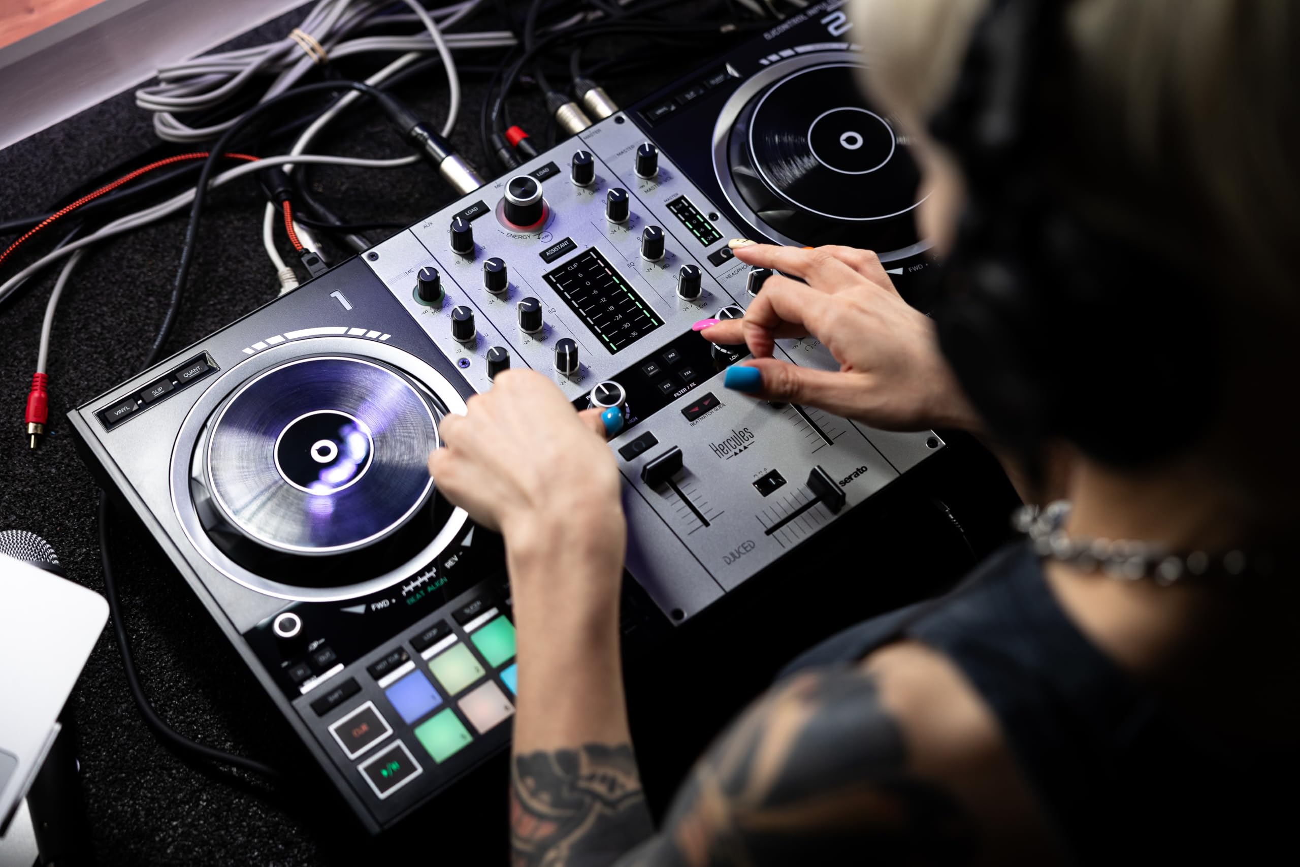 Hercules DJ Control Inpulse 500 Argento con Custodia