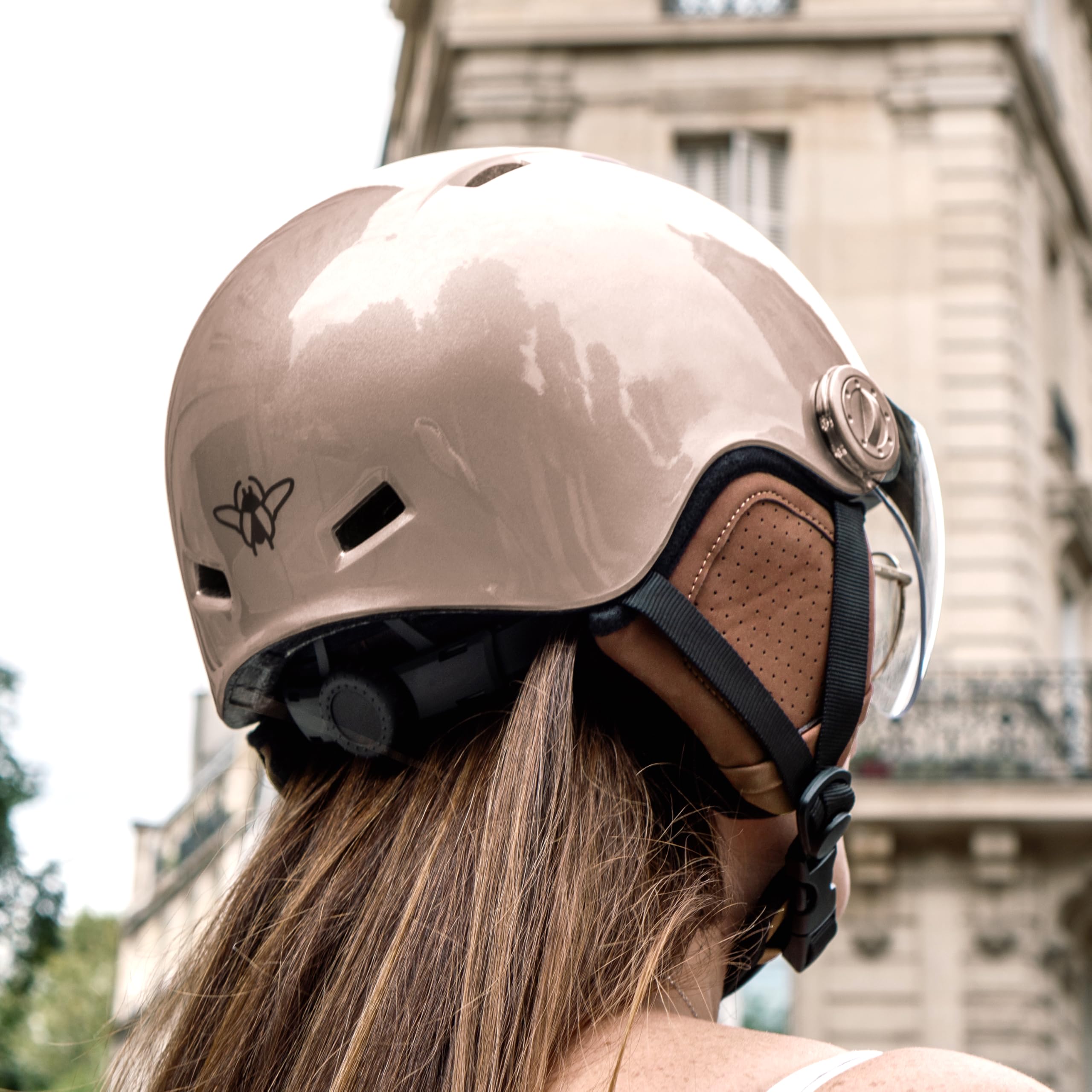 CASR Style Fahrradhelm Damen Herren mit Visier, Fahrradhelm Erwachsene – Urban Helm E-Bike, Roller, Tretroller, Skaterhelm, abnehmbare Ohrpolster, atmungsaktiv, verstellbar, leicht, Größe M, Rosa