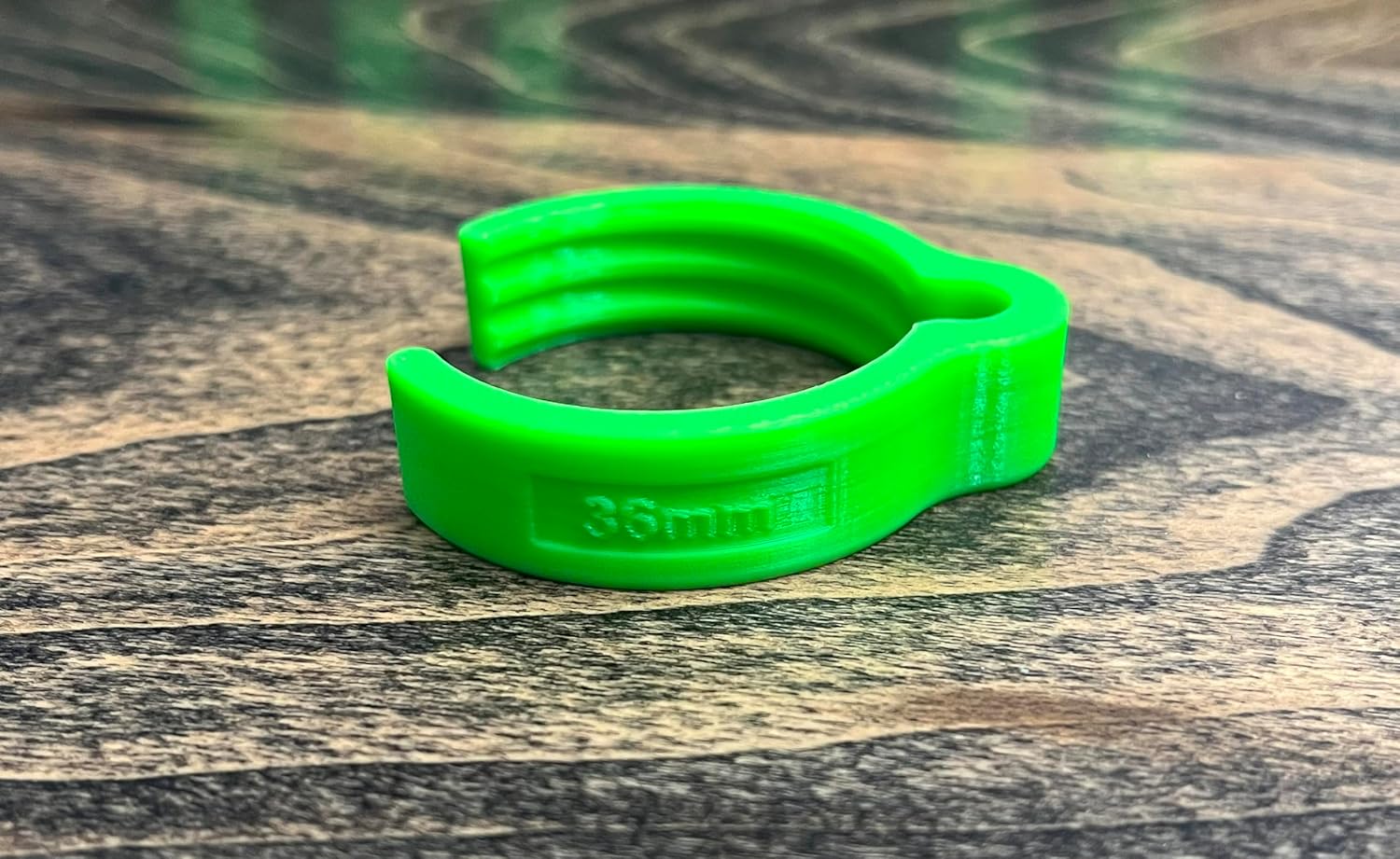 Coiled Hose Clips for Festool Dust Collection Hoses - Made in USA (For Festool 36mm Hoses)
