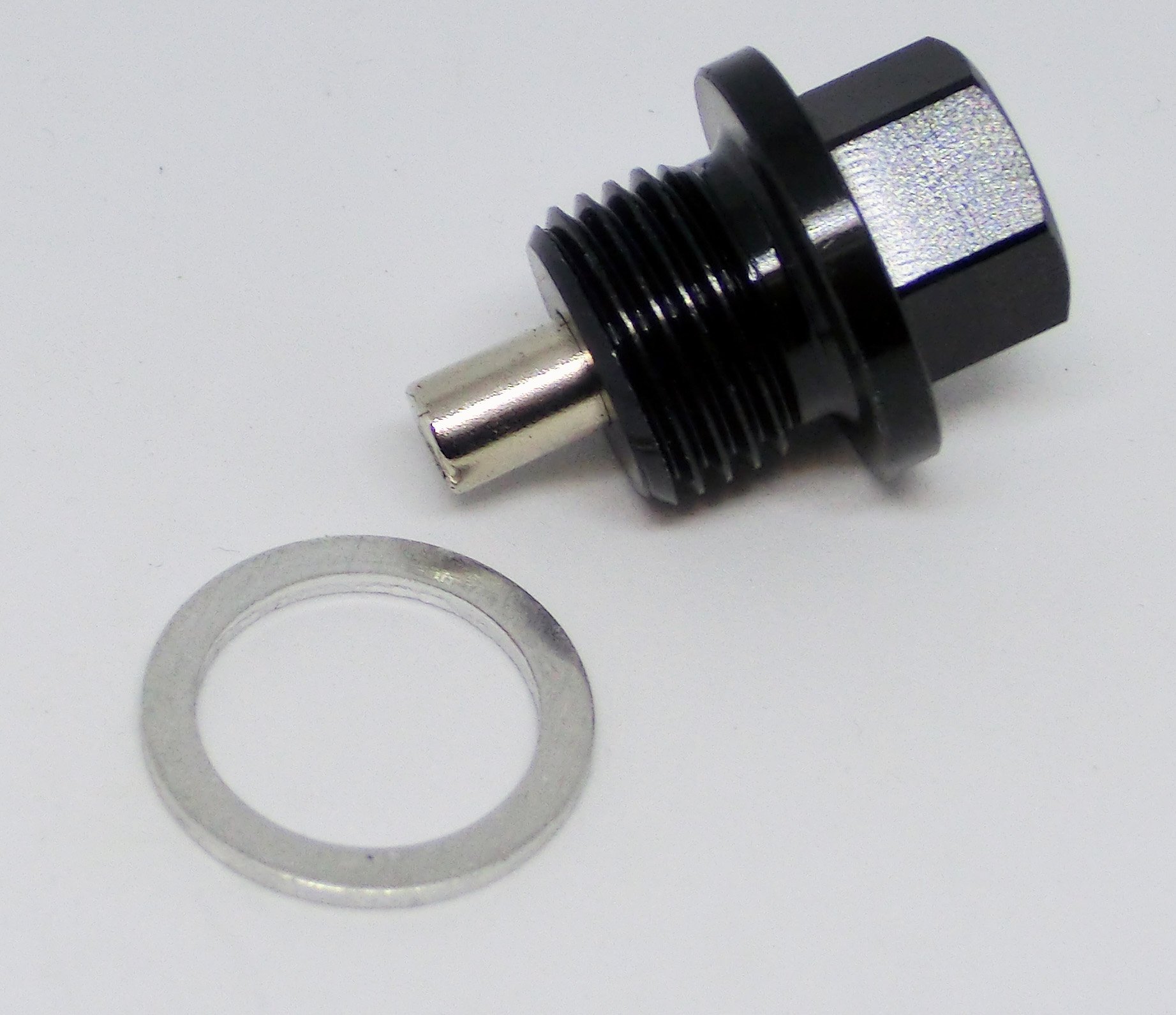 Amazon | M16x1.5mm アルミ マグネットドレンプラグ (黒
