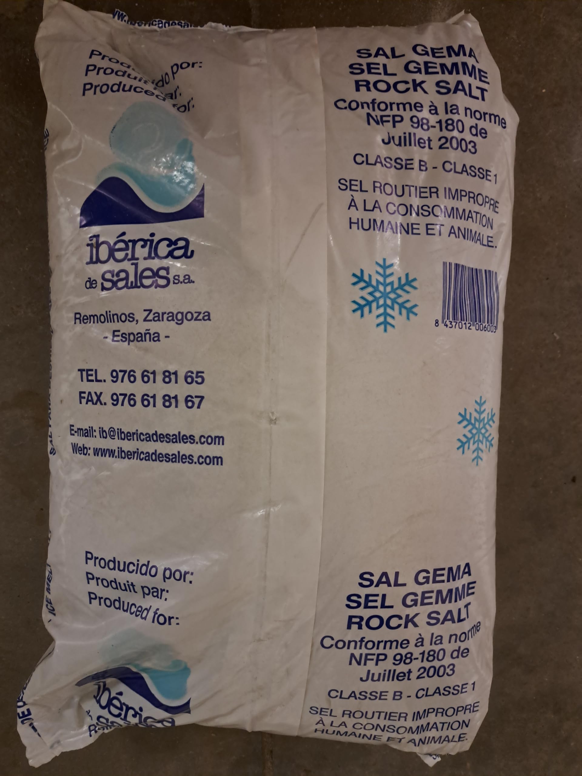 Saco sal. Sal para la nieve. Saco sal deshielo. Sal para heladas. Saco de sal 25 kg. Sal para deshielo suelo. Saco sal nieve. Sal deshielo nieve. Sal húmeda grano natural. Sal quita nieve. Sacos sal.