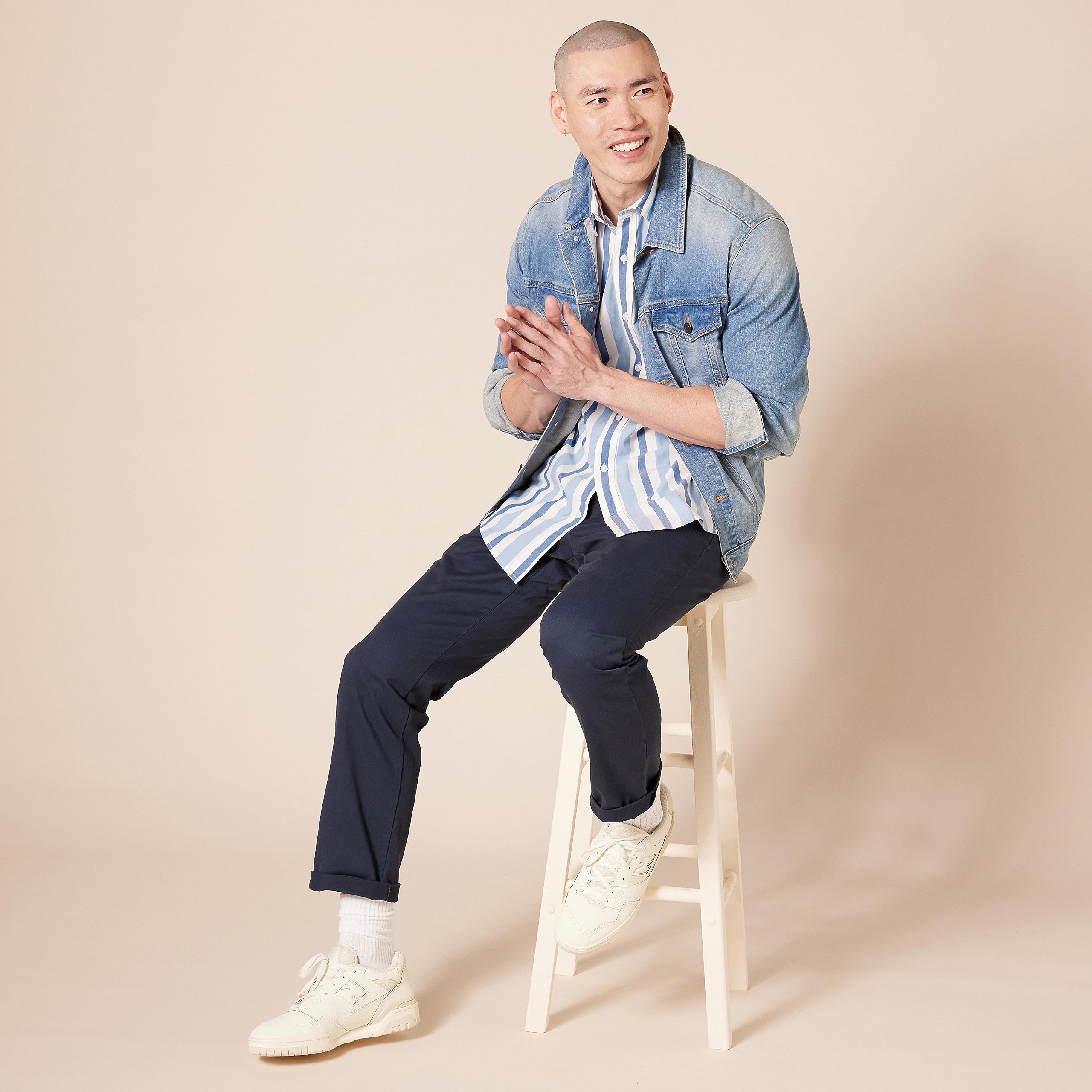 Amazon Essentials Homme Chemise en Popeline à Manches Courtes Coupe Régulière