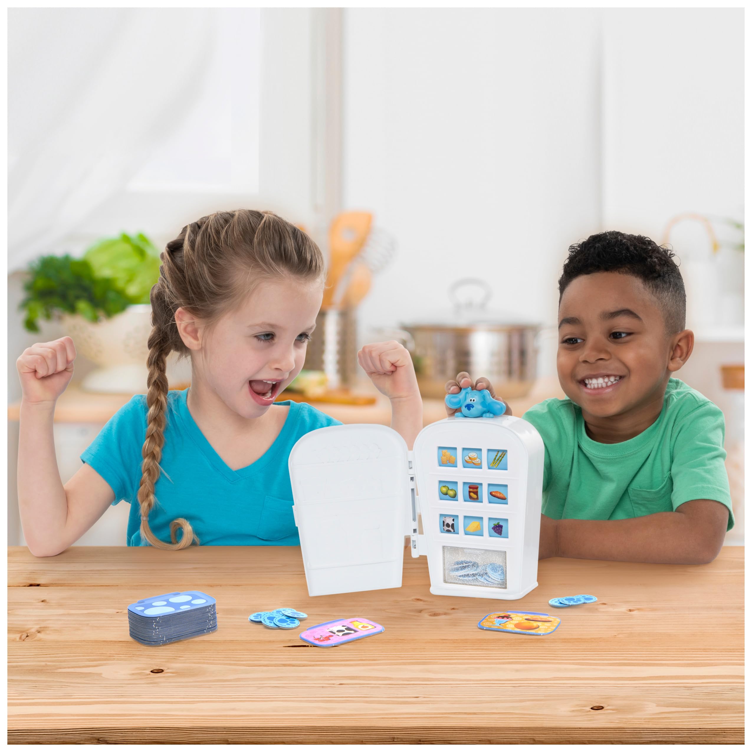 Nickelodeon Blue's Clues Snack Match Game, Matching Board Game, for Families and Kids Ages 3 and up