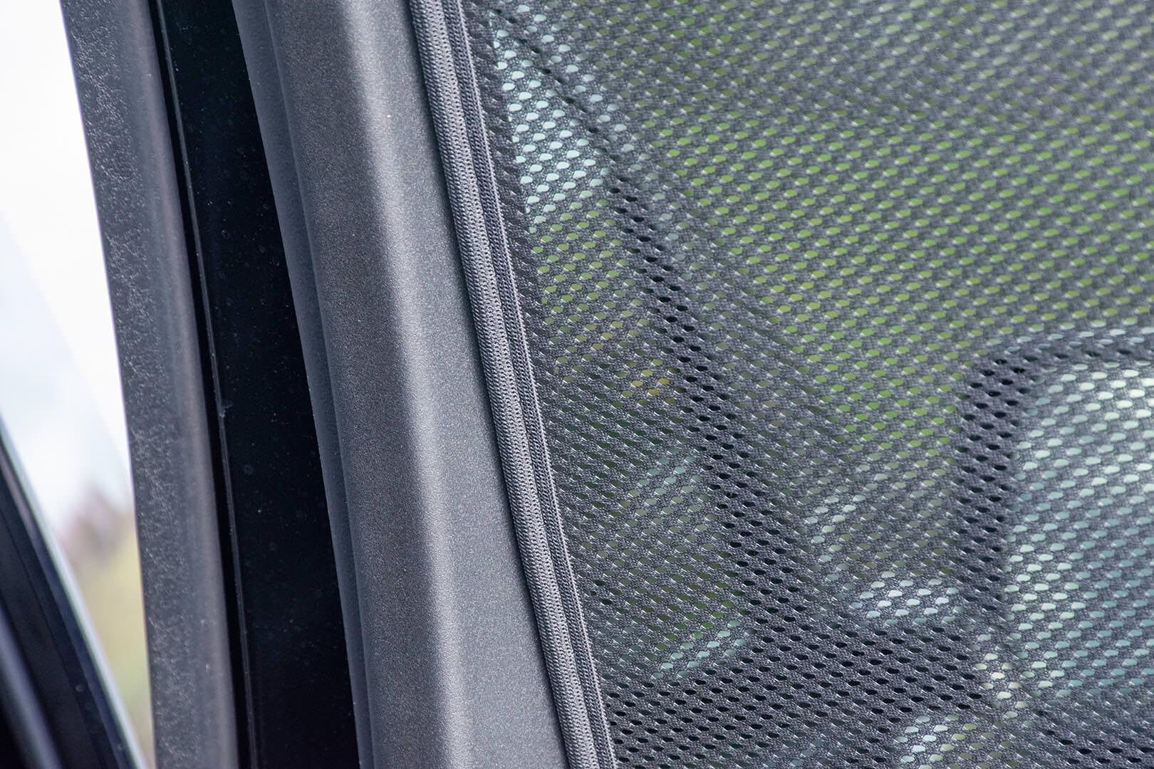 Set de Car Shades (portes arrières) compatible avec Land Rover Discovery Sport 5 portes 2015-2019 (2-pièces) Pare-soleil sur mesure pour voiture