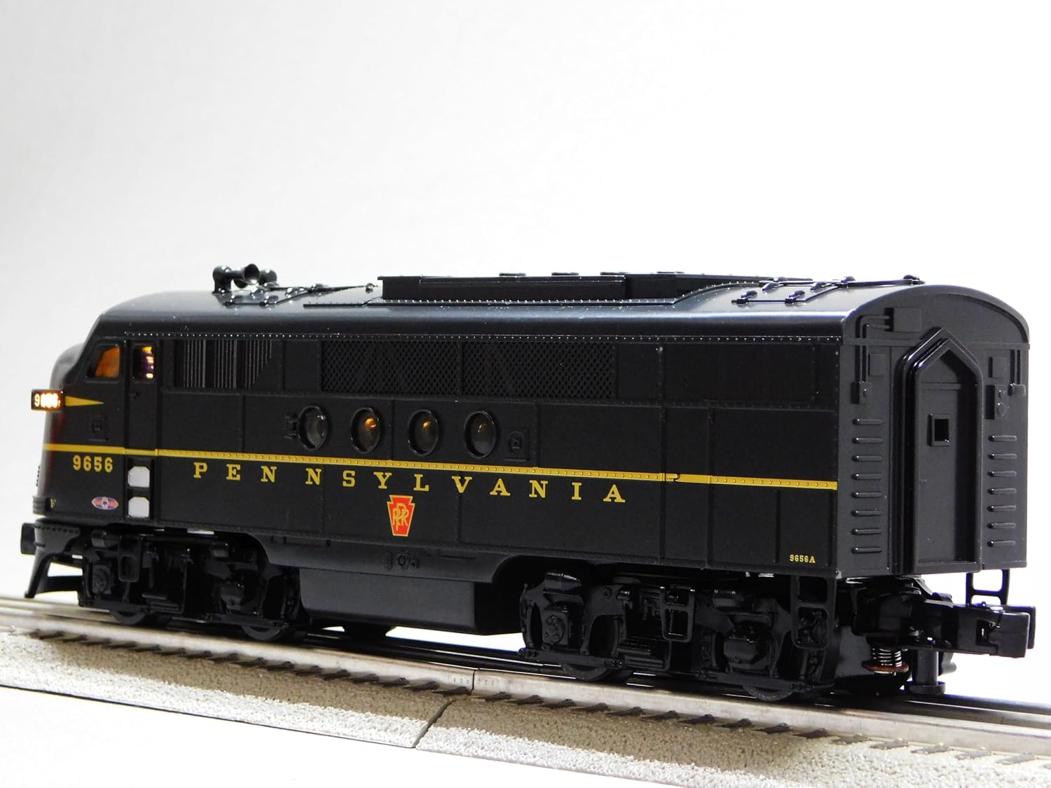 Lionel Pennsylvania LIONCHIEF BT 5.0#9656 FT Diesel Engine O Gauge 2445120
