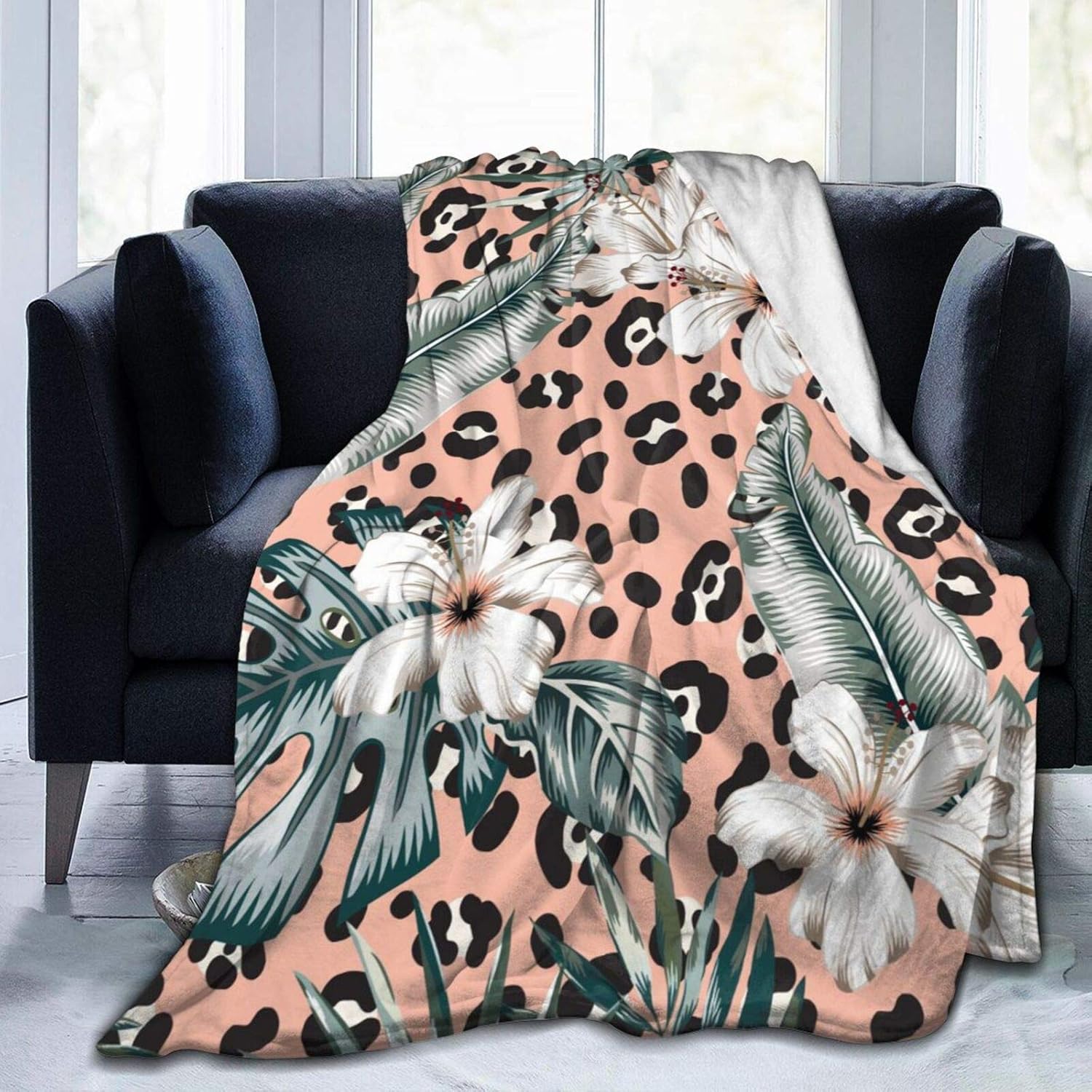 Dadabuliu ブランケット 毛布 フランネル ひざ掛け花 熱帯葉 ヒョウ柄 個性 暖かい 柔らか 布団 薄手 軽量 車 中泊 オフィス用 お昼寝 子供 冷房対策 四季適用 おしゃれ かわいい 洗える 期間限定お試し価格 Dadabuliu ブランケット 毛布 フランネル ひざ掛け花 熱帯葉 ヒョウ柄 個性 暖かい 柔らか 布団 薄手 軽量 車 中泊 オフィス用 お昼寝 子供 冷房対策 四季適用 おしゃれ かわいい 洗える 期間限定お試し価格