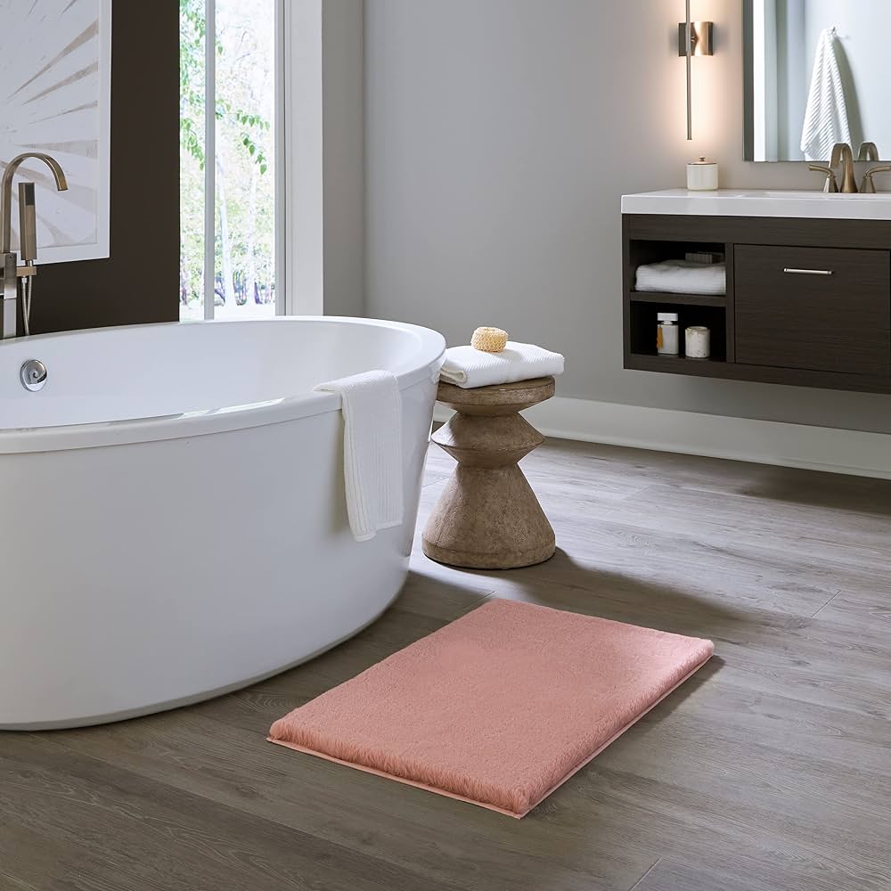 Amazon.com: Home-Complete Faux Fur Bath Mat – 21x34-Inch