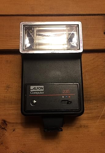 Miniatura 6 de Cámara Nikon FM-10 SLR con lente de zoom de 3570mm f3.54.8.