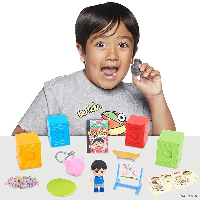 Foto 2 de 6 de Just Play- Ryan Ryan's World Stacking Locker Surprise, Multicolor, H 21.6cm x W 22.9cm x D 6.4cm (79269)