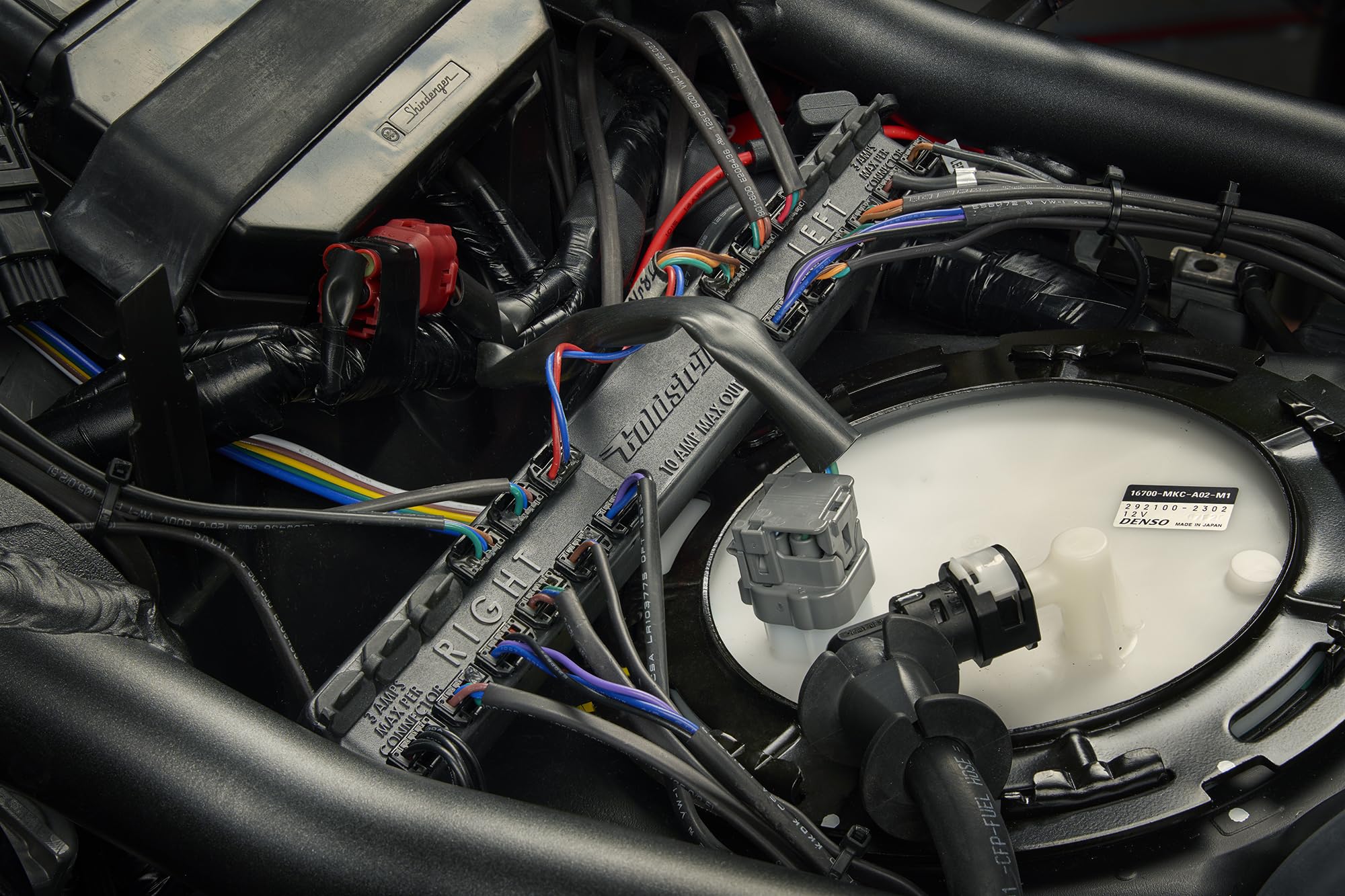 GOLDSTRIKE Lighting Distribution Block