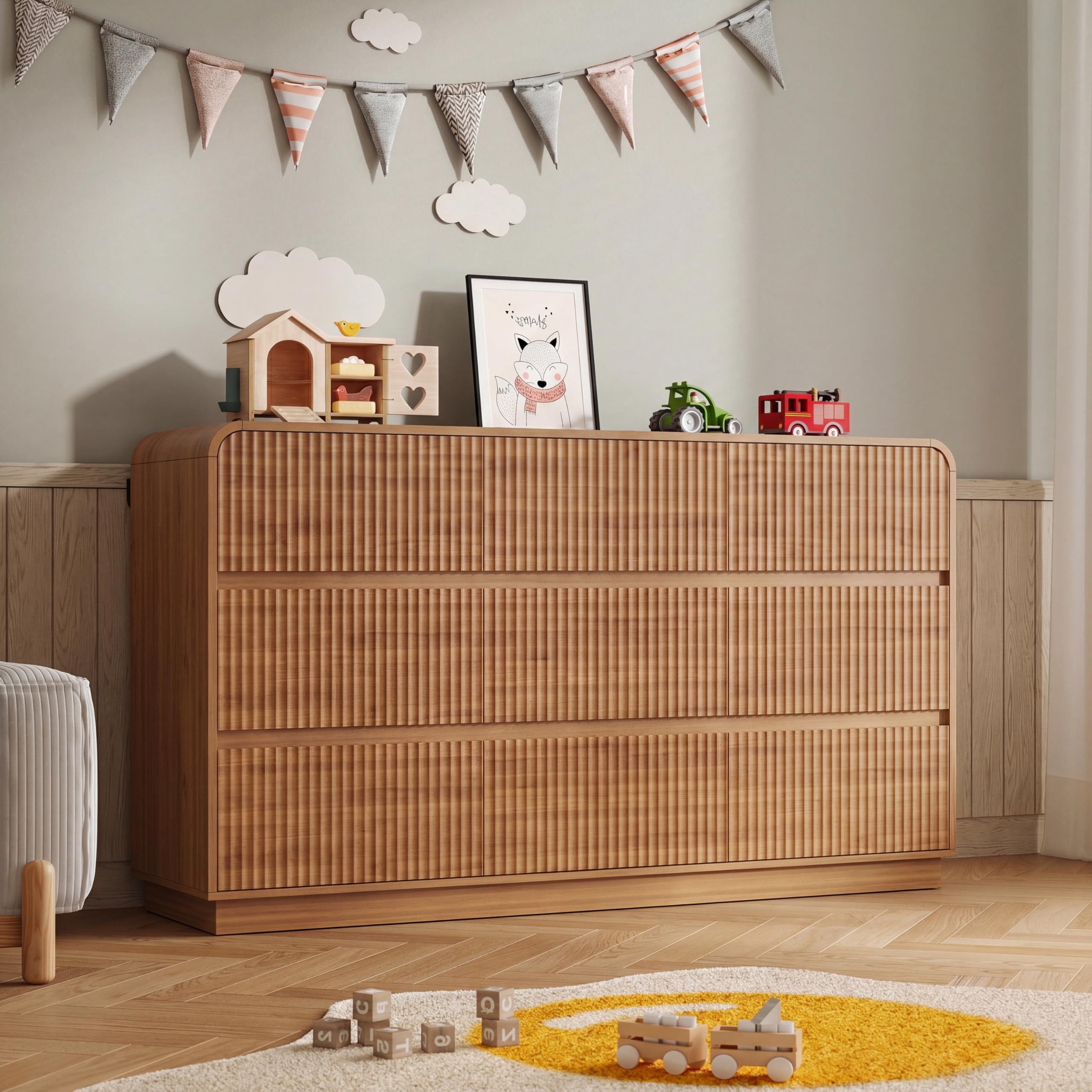 BORNOON Dresser for Bedroom with 9 Drawers, Fluted Chest of Drawers with Round Curved Corner, Hidden Handles, Modern Wood Storage Organizer for Bedroom, Nursery, Living Room