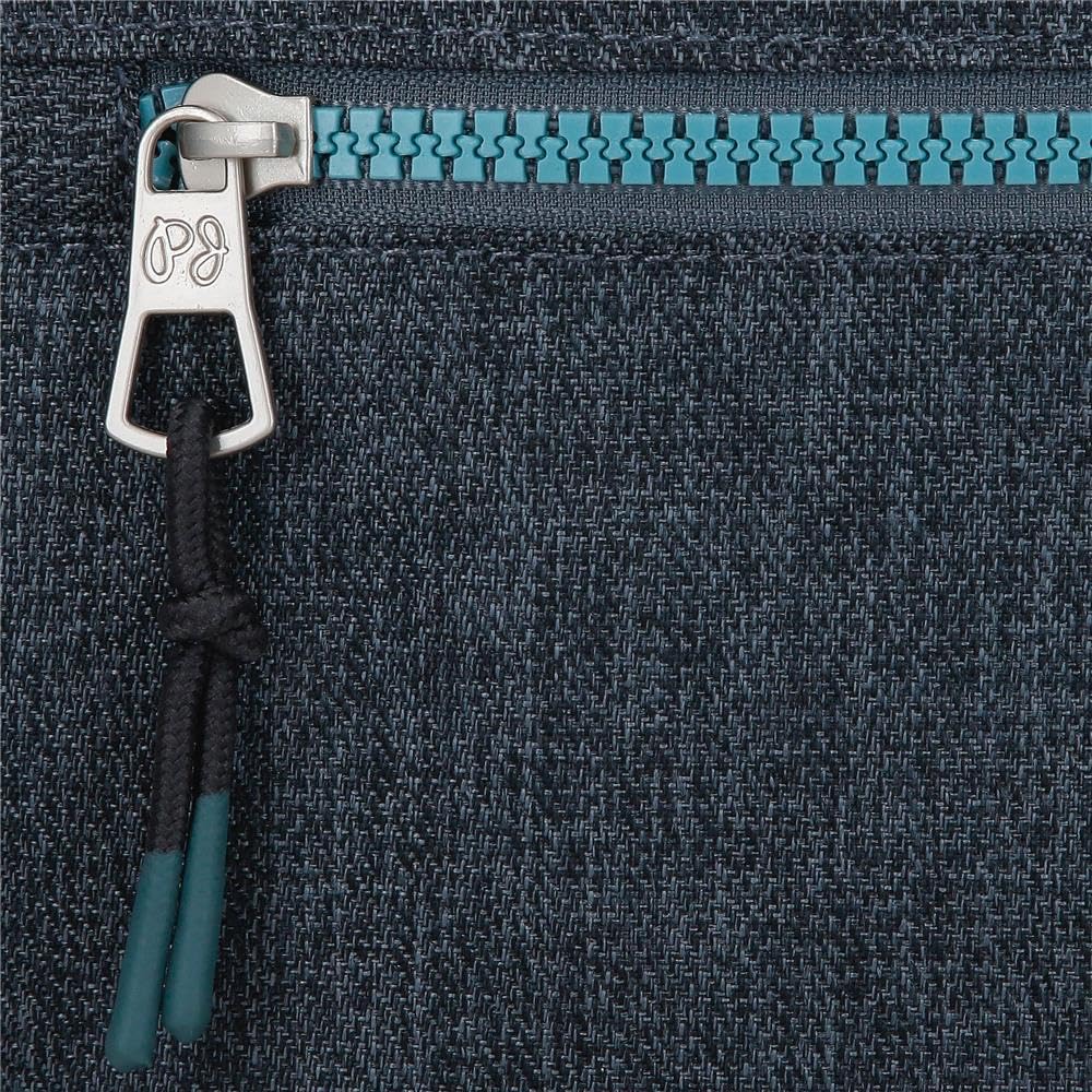 Pepe Jeans Edmon, mochila casual, mochila paseo, fabricada en poliéster, Tirantes anchos, ergonómicos y acolchados, varios bolsillos y compartimentos, rosa. De Joumma Bags.