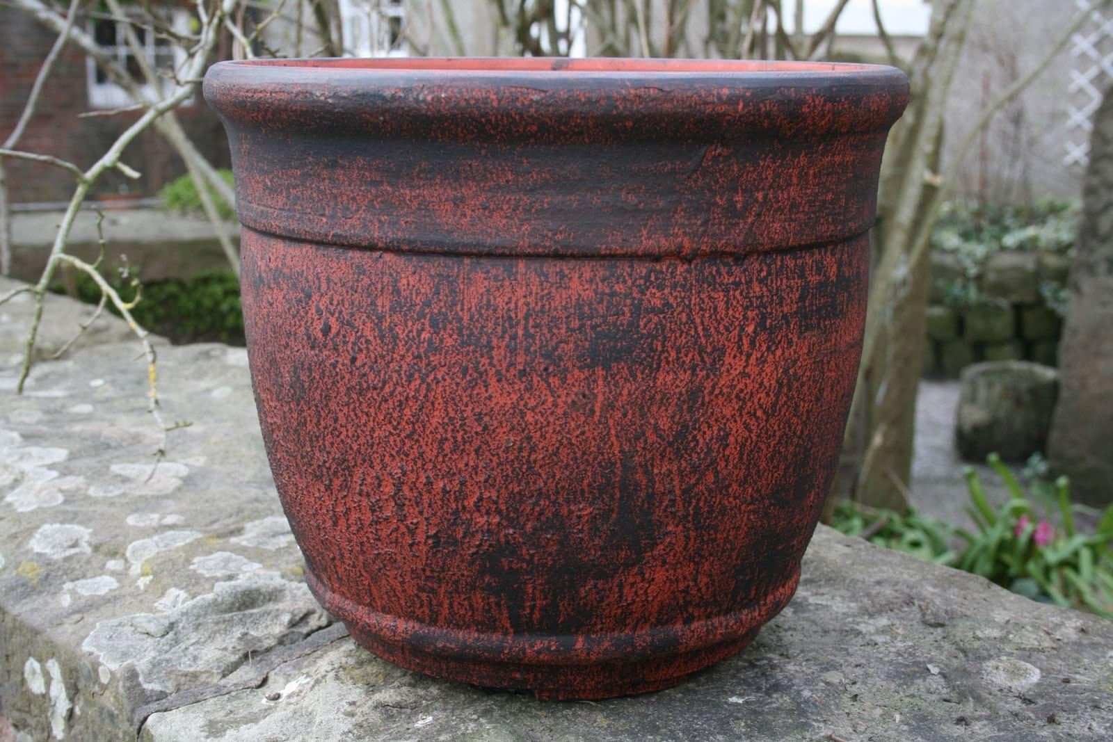 Anglo Eastern Trading XDL-0876BT Rustic Planter - Black/Terracotta