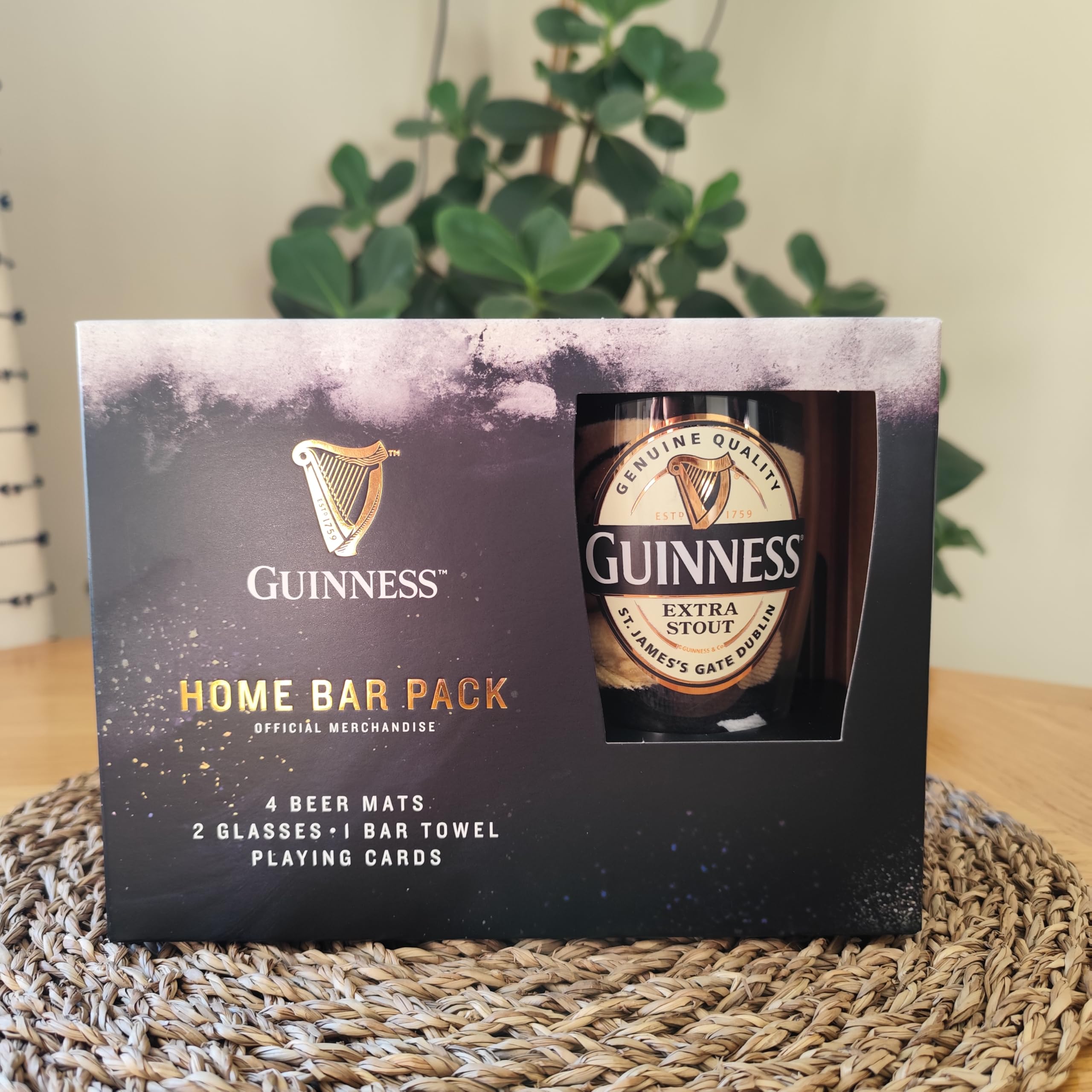 Guinness Home Bar Pack Label Pint Glasses, Black - Image 2