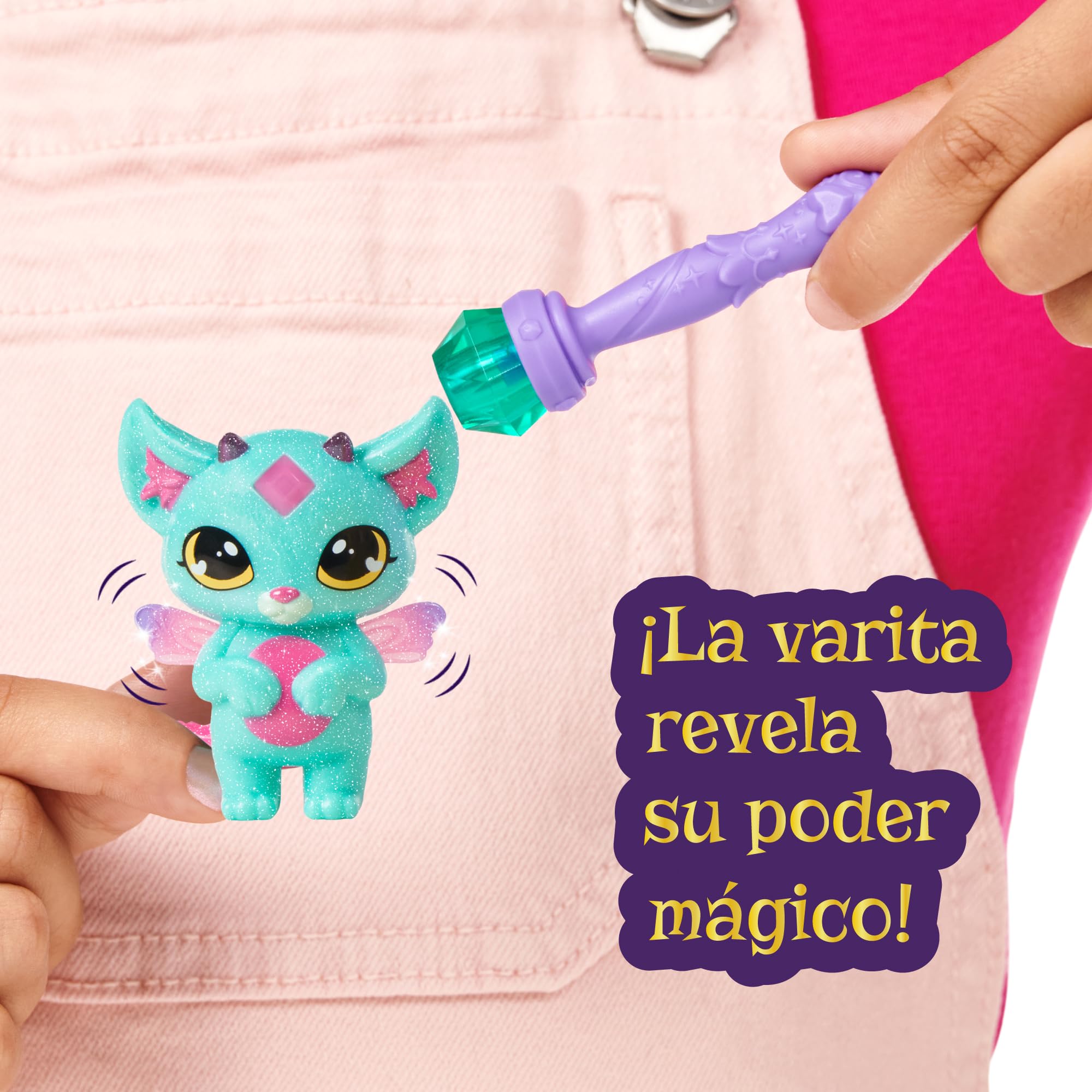 Magic Mixies - Magic Mixlings Mega Pack, magiczny kocioł i 4 błyszczące lalki Mixies, 1 figurka niespodzianka, 3 magiczne różdżki, kolekcjonerskie zabawki, chłopcy i dziewczęta +4 lata, sławna