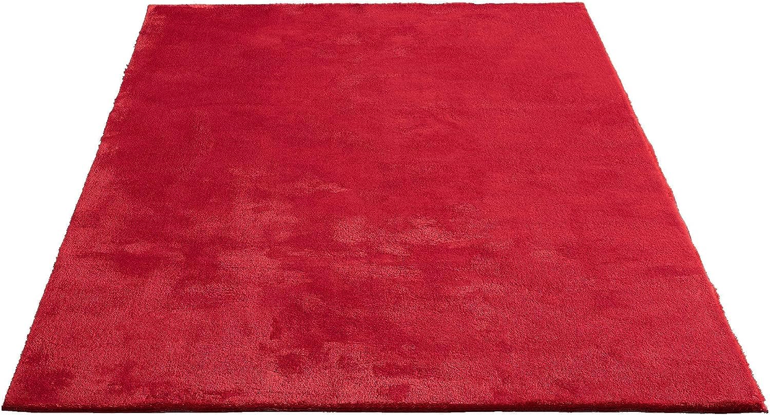 the carpet Relax Rug, Modern, Fluffy, Short Pile, Non-Slip Underside, Washable up to 30°C, Super-Soft, Fur Look, Red, 140 x 200 cm — image 1