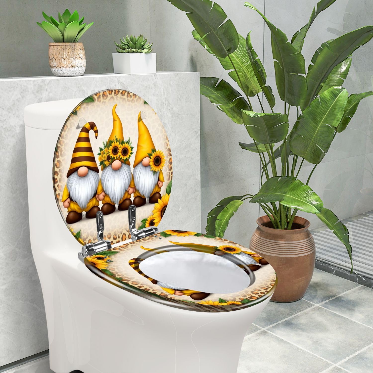 Asiento de inodoro redondo de resina con gnomos y girasoles para el baño.