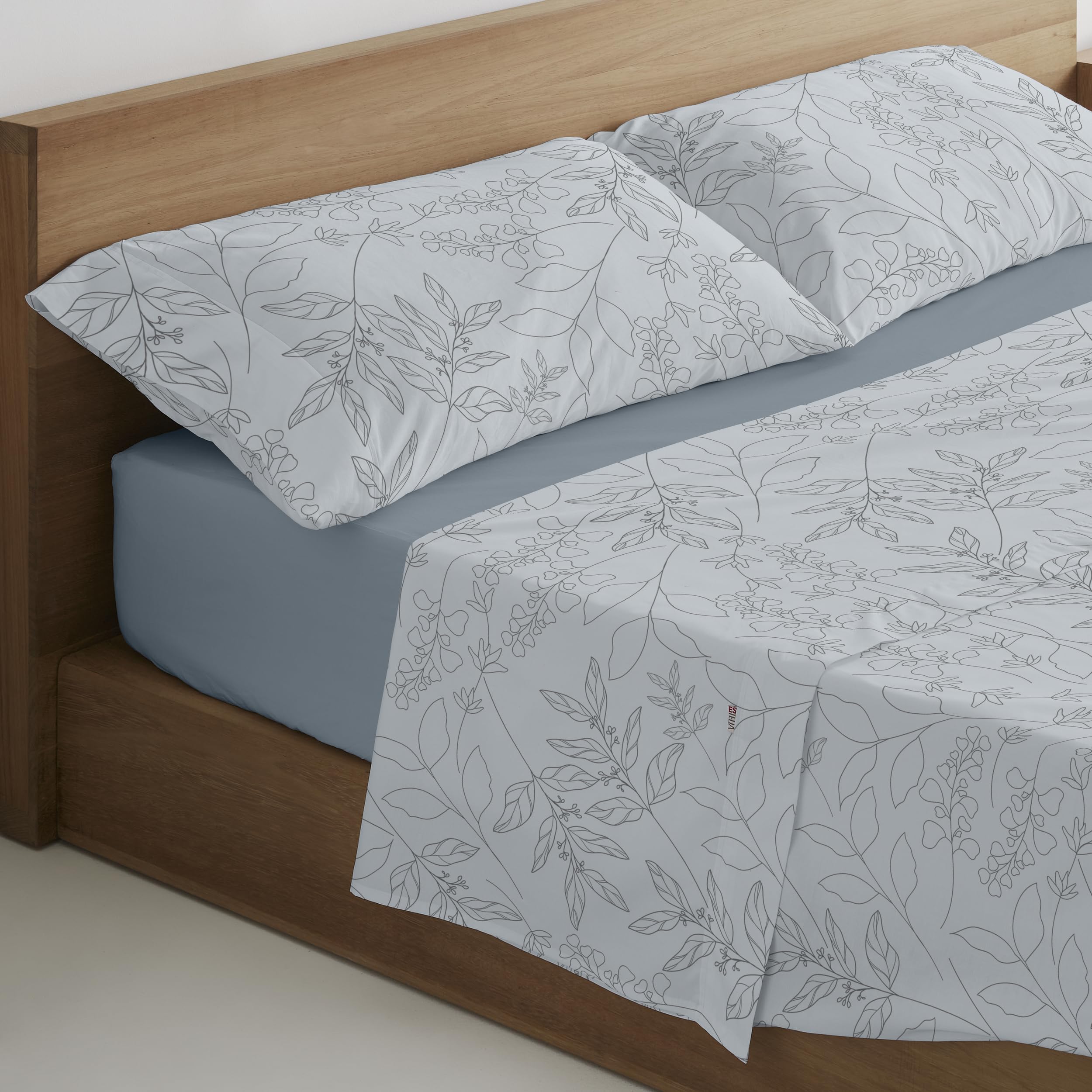 Juego de sábanas Circe color acero. Cama de 180 cm. 4 piezas