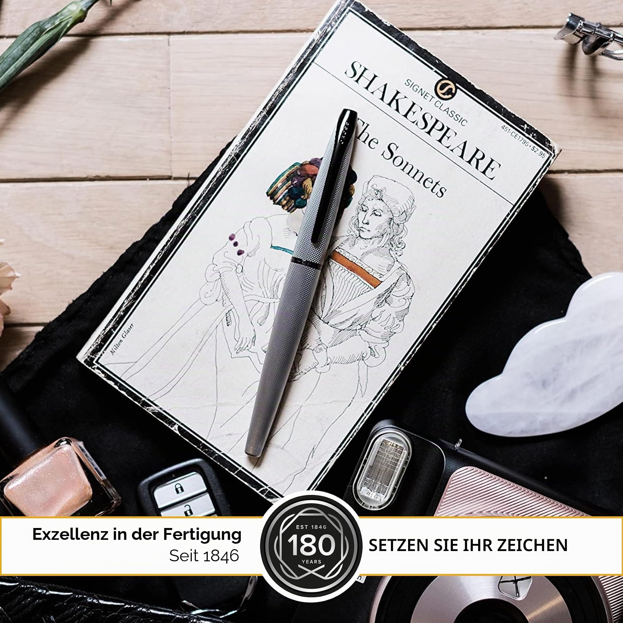 Cross ATX Rollerball (gefrästes Diamantmuster, Schreibfarbe schwarz, Strichstärke M, inkl. Geschenkbox) gebürstetes chrom