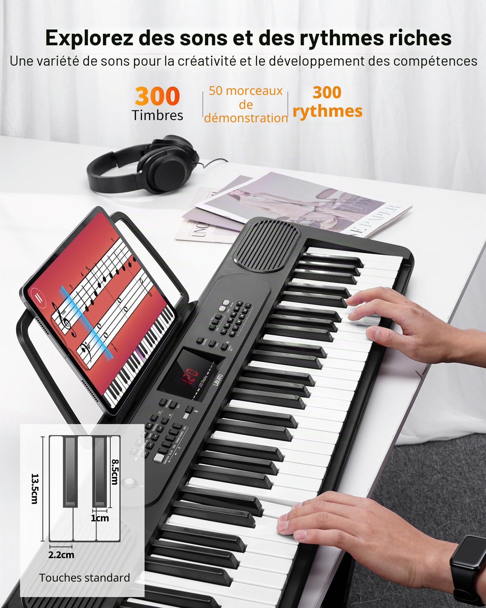 LEKATO Piano numérique 61 touches avec support, clavier électronique pour débutants, touches éclairées, écran LED, modes d'apprentissage, pupitre, noir