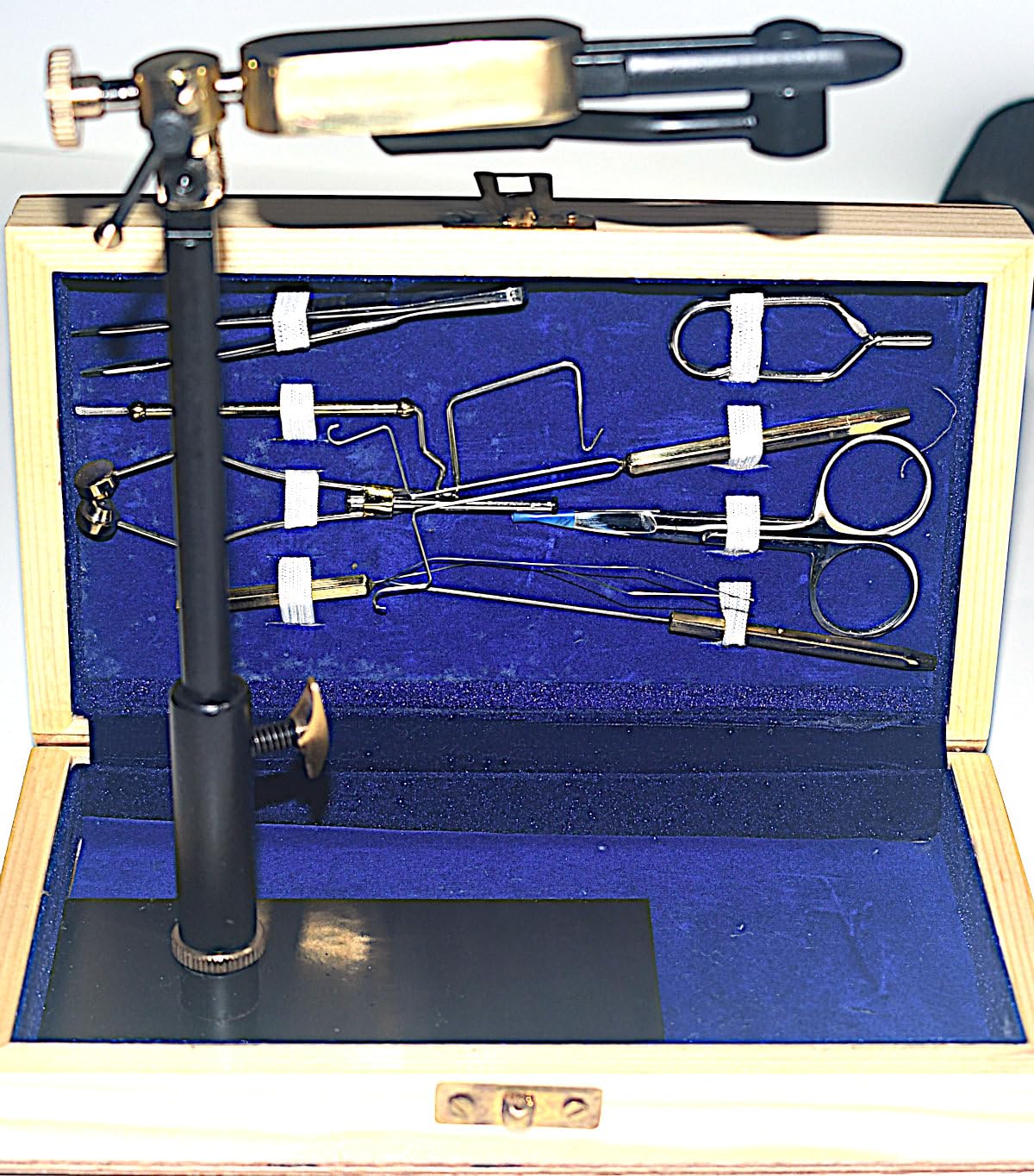 AMPRO Fly Tying Tool Kit with Crown Vise, Tools, and Pedestal Base