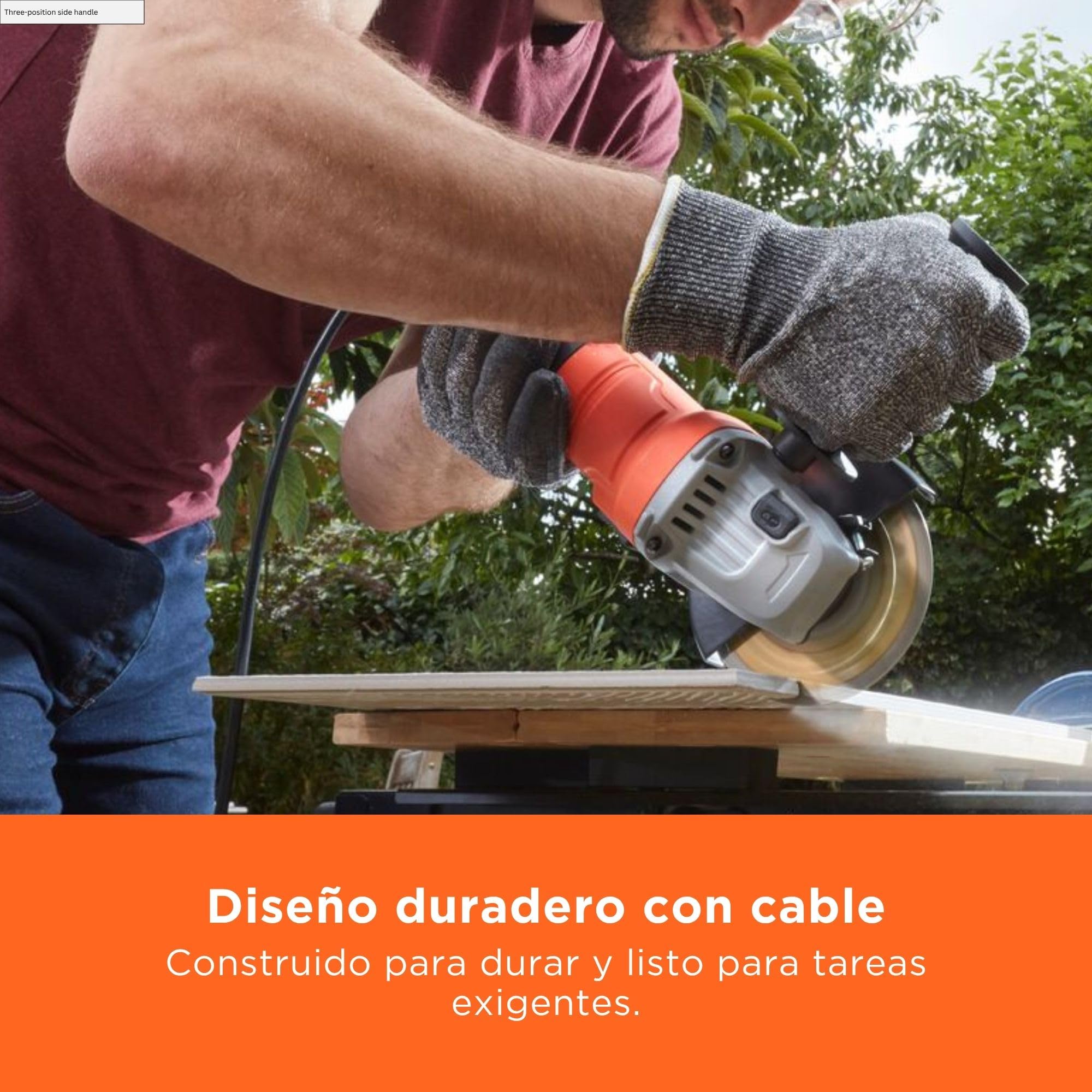 BLACK+DECKER Amoladora angular compacta con cable de 15mm 710W, BEG010-QS,