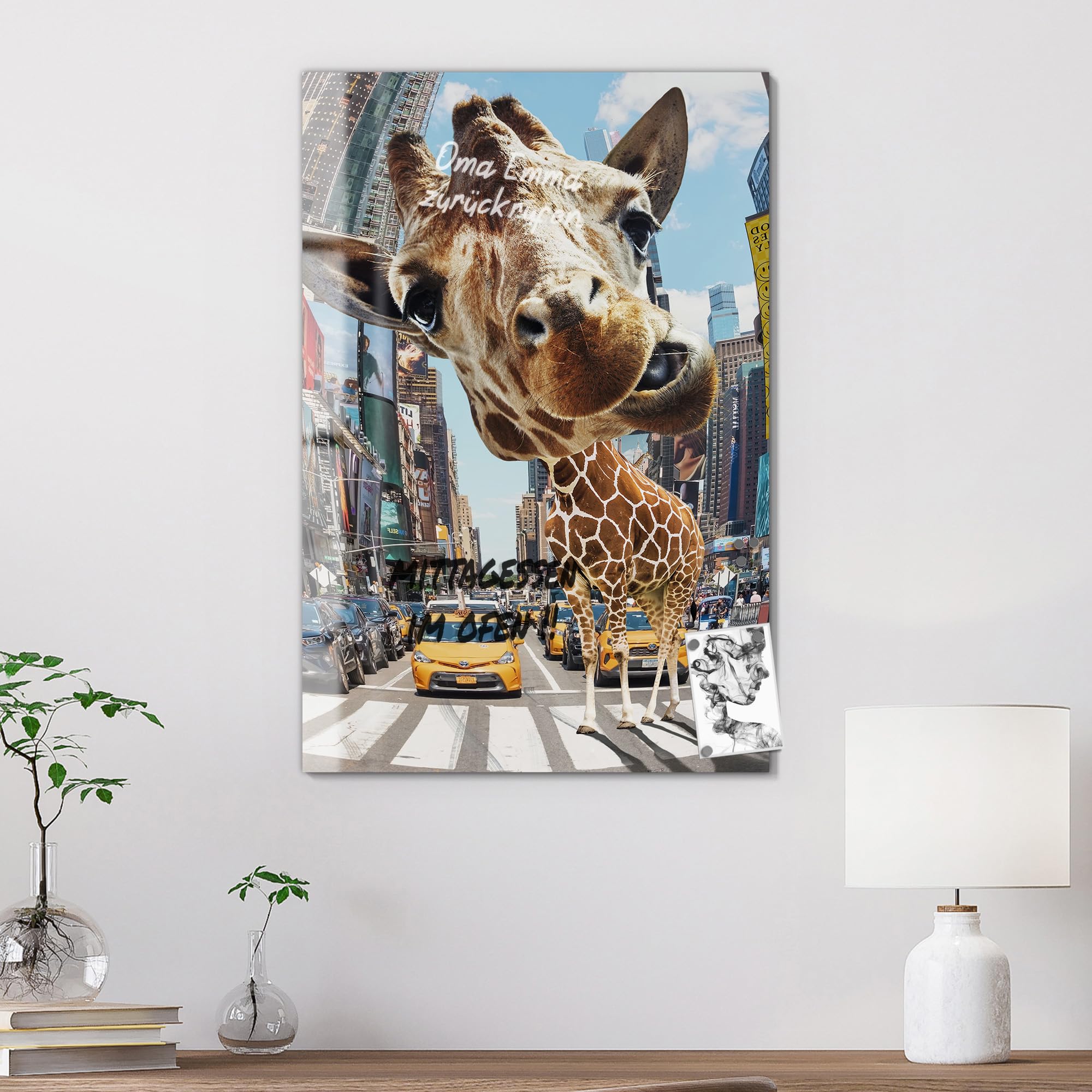 DEQOART Pizarra magnética de cristal, 60 x 90 cm, diseño "transeúntes exóticos", pizarra magnética de cristal, incluye imanes, bolígrafo y paño para cocina y oficina, pizarra magnética y se puede