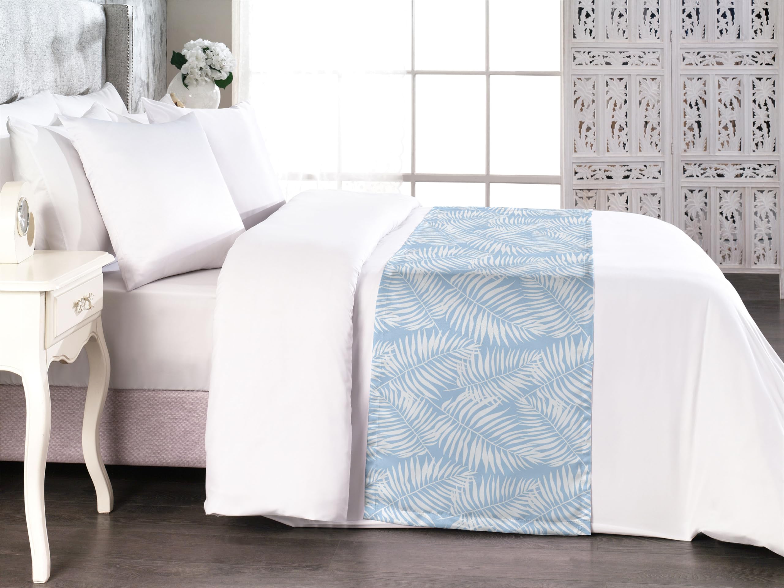 Ambesonne Leaves Bed Runner, Simple Jungle Leaf Pattern Botanical Hawaiian Flora Aloha Boho Nature Print, Decorative Accent Bedding Scarf for Hotels Homes and Guest Rooms, Queen, Pale Sky Blue White