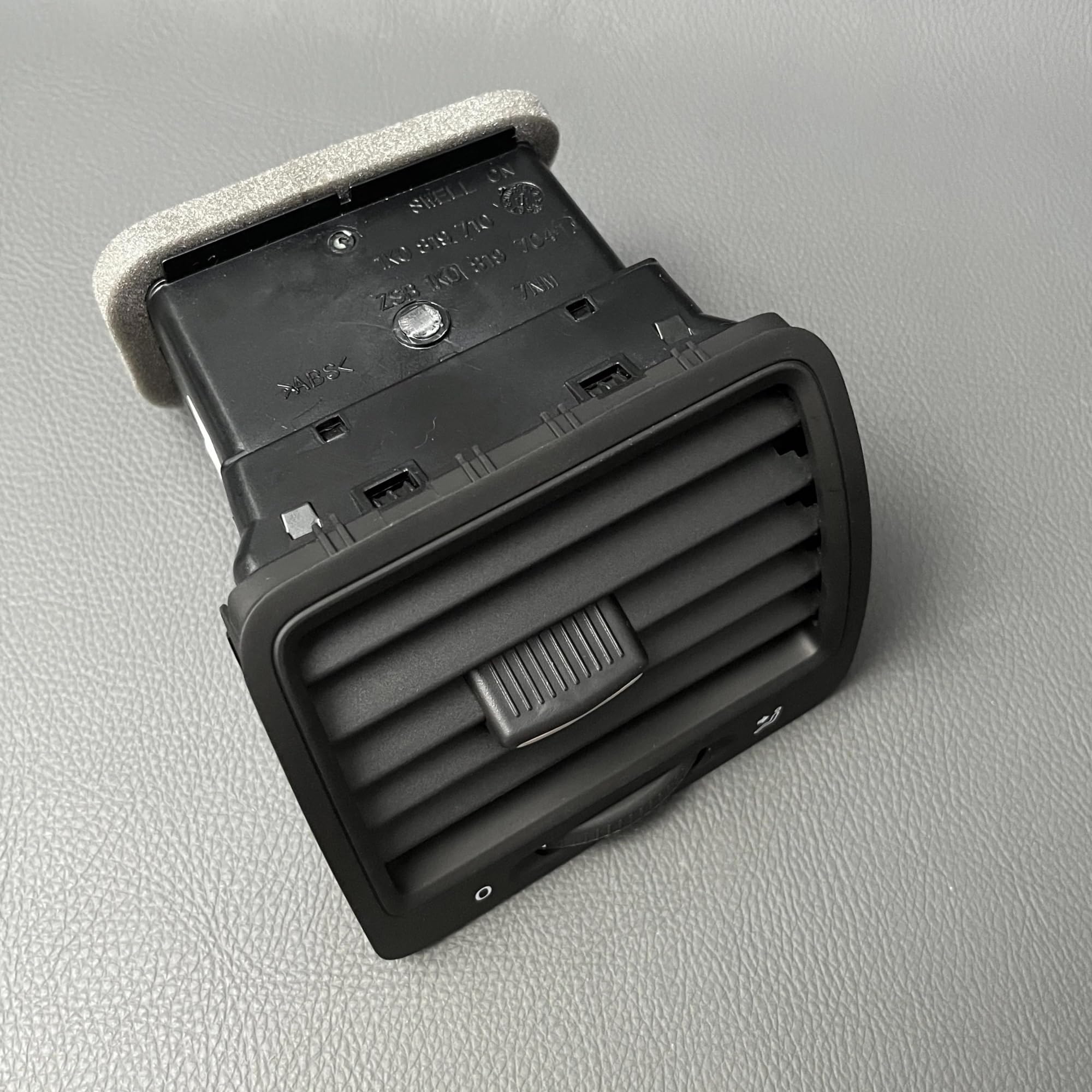 Air Vent Panel for Car Dashboard Air Conditioning Left Right AC Outlet Vent For VW For Golf 5 For GTI For Jetta 2006-2011 MK5 R32 Rabbit(Color Name: Black Right)