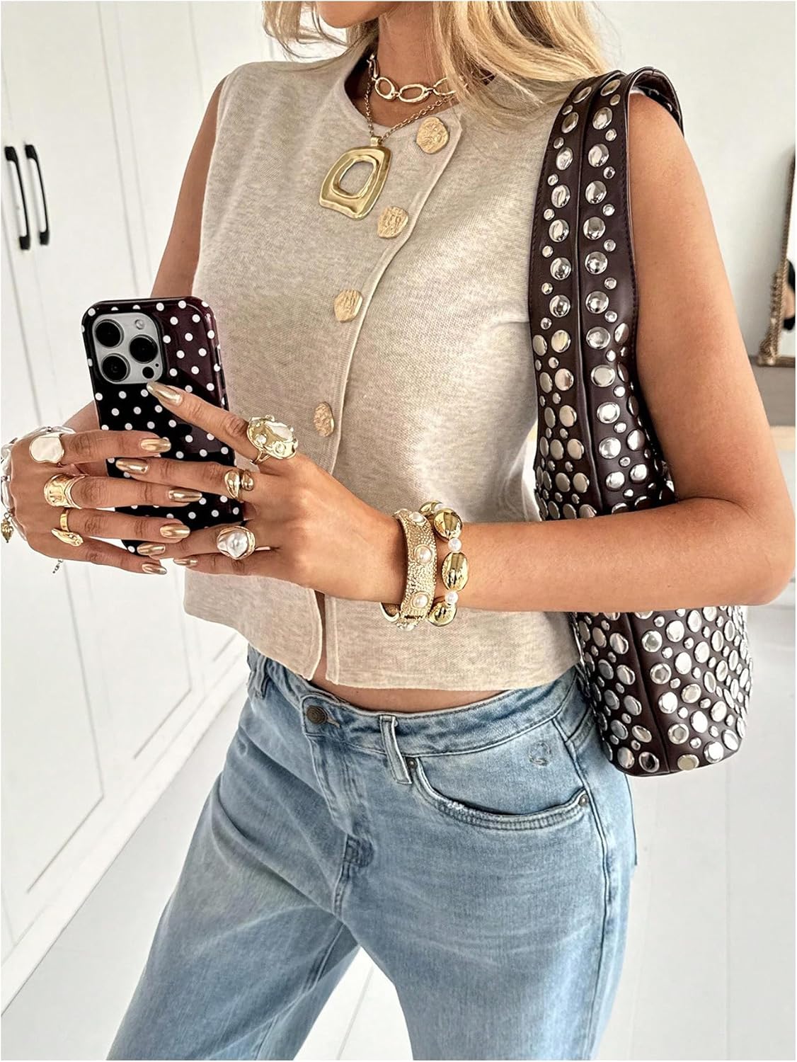 Verdusa Women's Old Money Button Up Sweater Vest Elegant Outfits Lightweight Sleeveless Knit Tops - Image 5