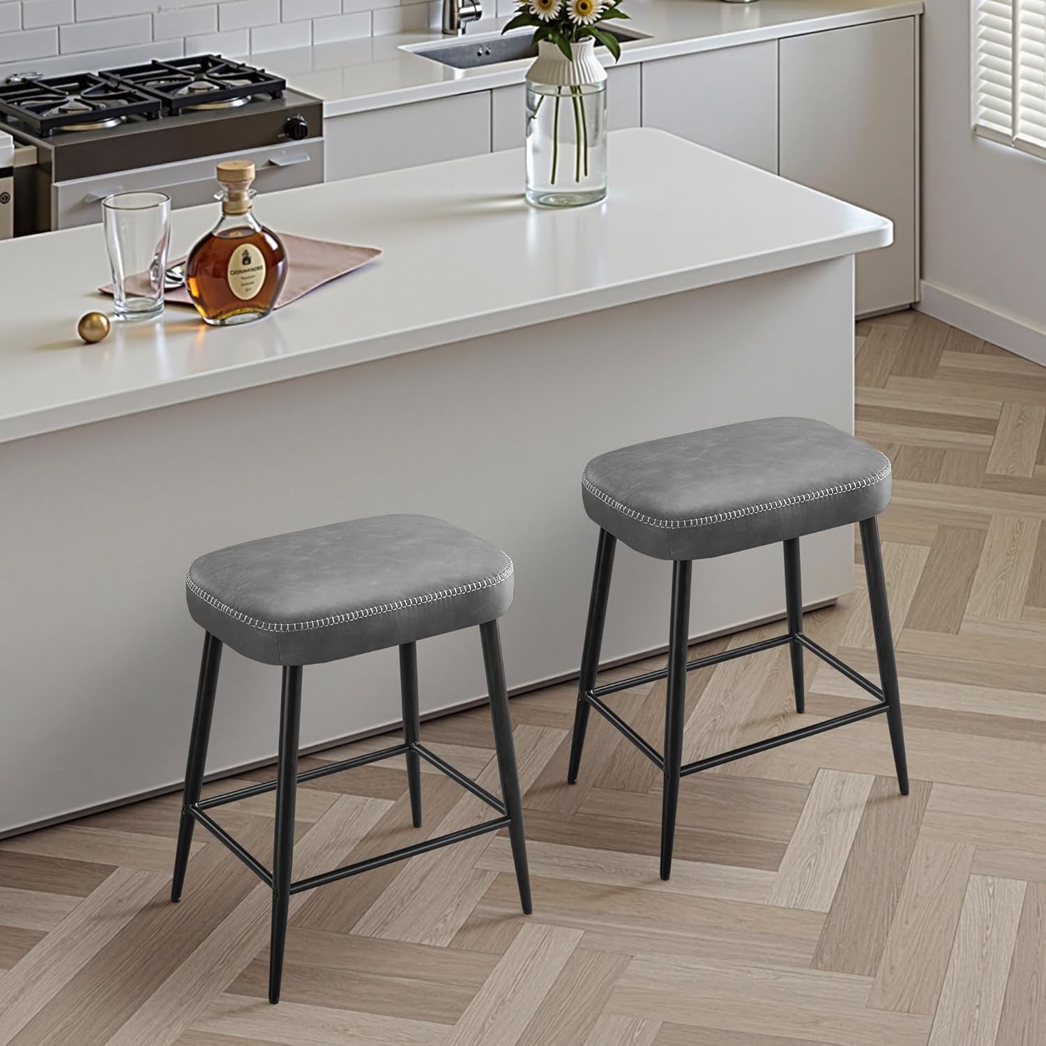 STOOLINK Bar Stools Set of 2, Counter Height Bar Stools for Kitchen Island, 24 Inch Kitchen Bar Stools for Kitchen Counter, Modern Leather Bar Chairs with Footrest and Metal Base, Gray
