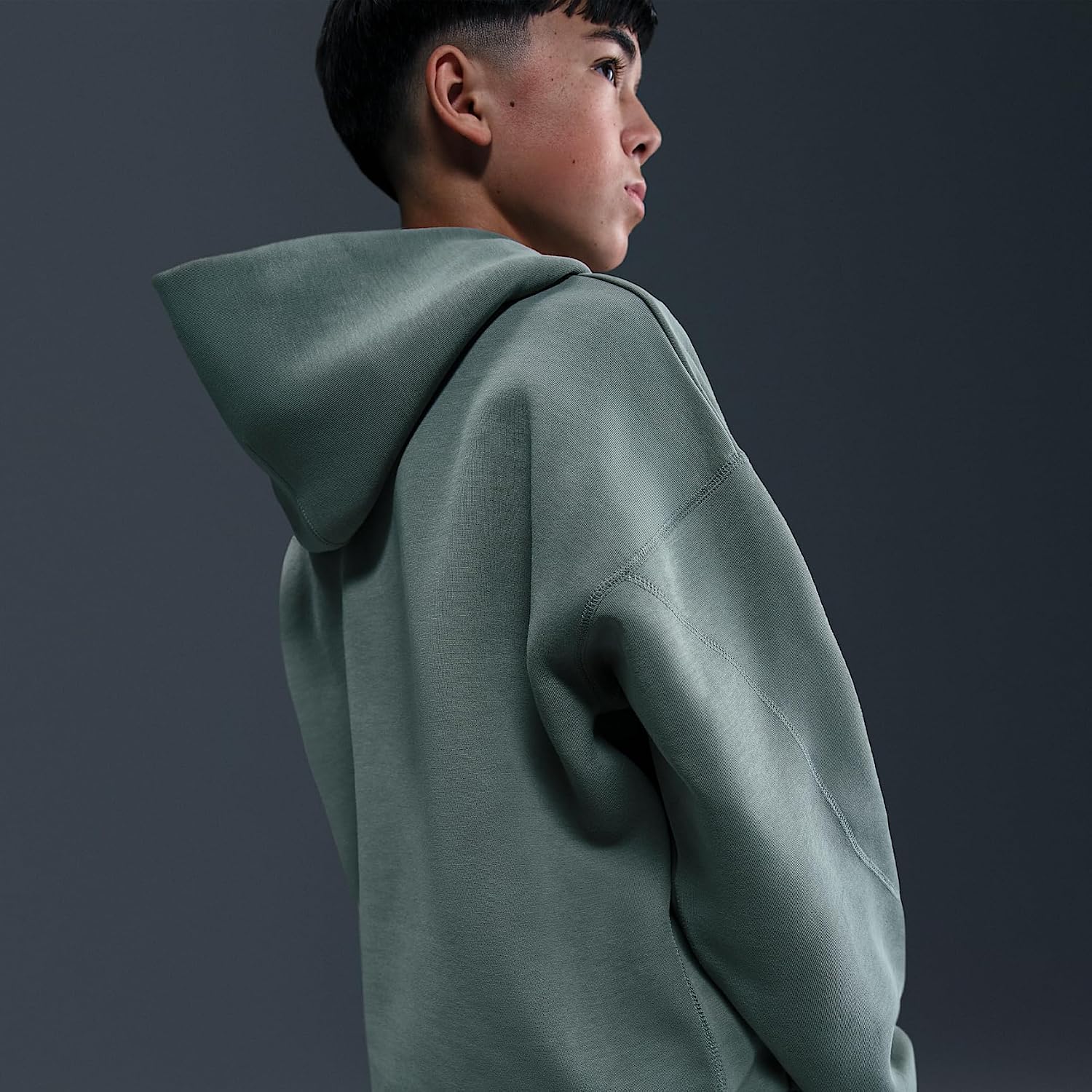 Nike Sportswear Tech Fleece Big Kids' (Boys') Oversized Pullover Hoodie (Clay Green/Black)