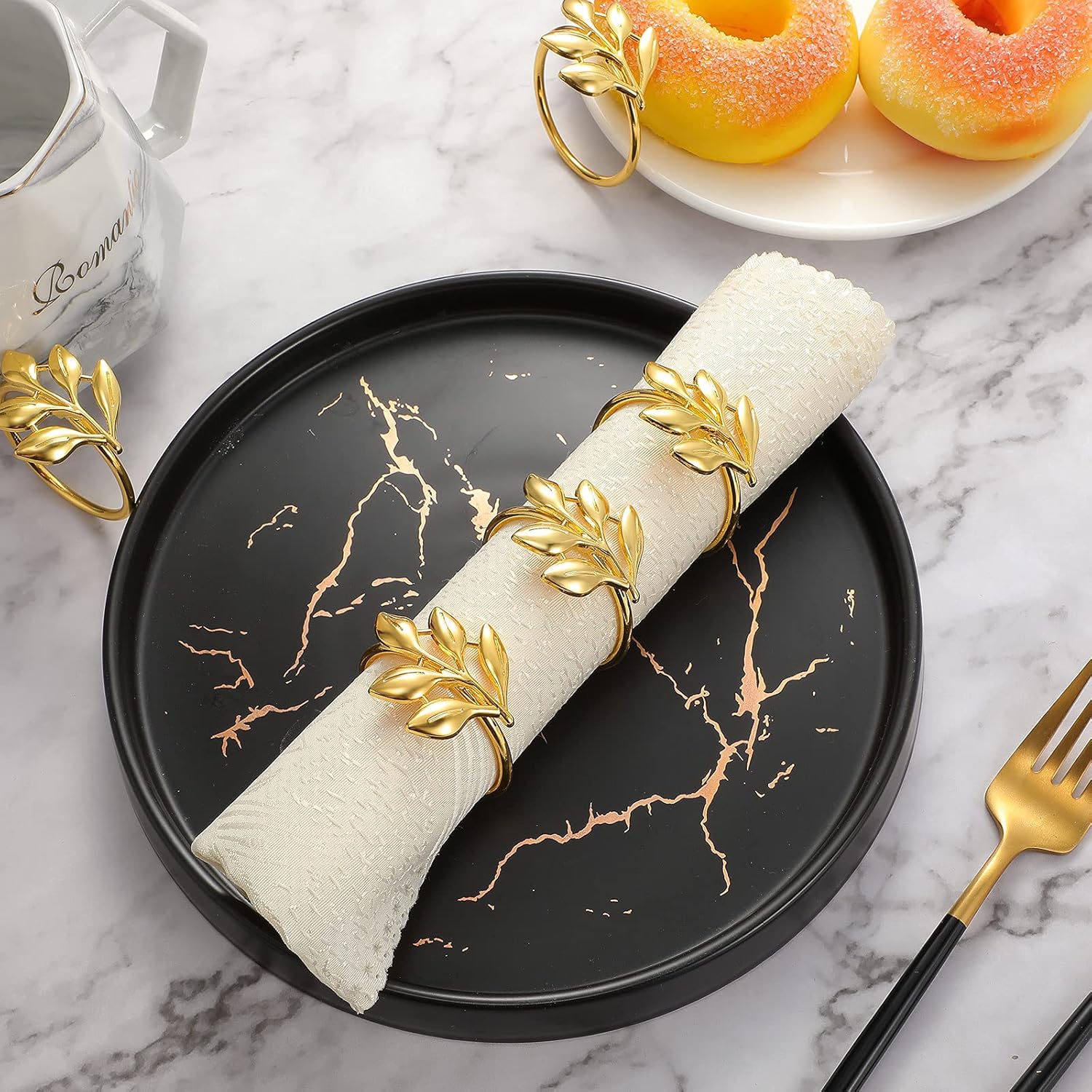 WILLBOND Leaf Napkin Rings Holders Fall Party Napkin Rings for Christmas Thanksgiving Parties, Wedding Adornment, Table Decoration Accessories(Gold,24 Pcs)