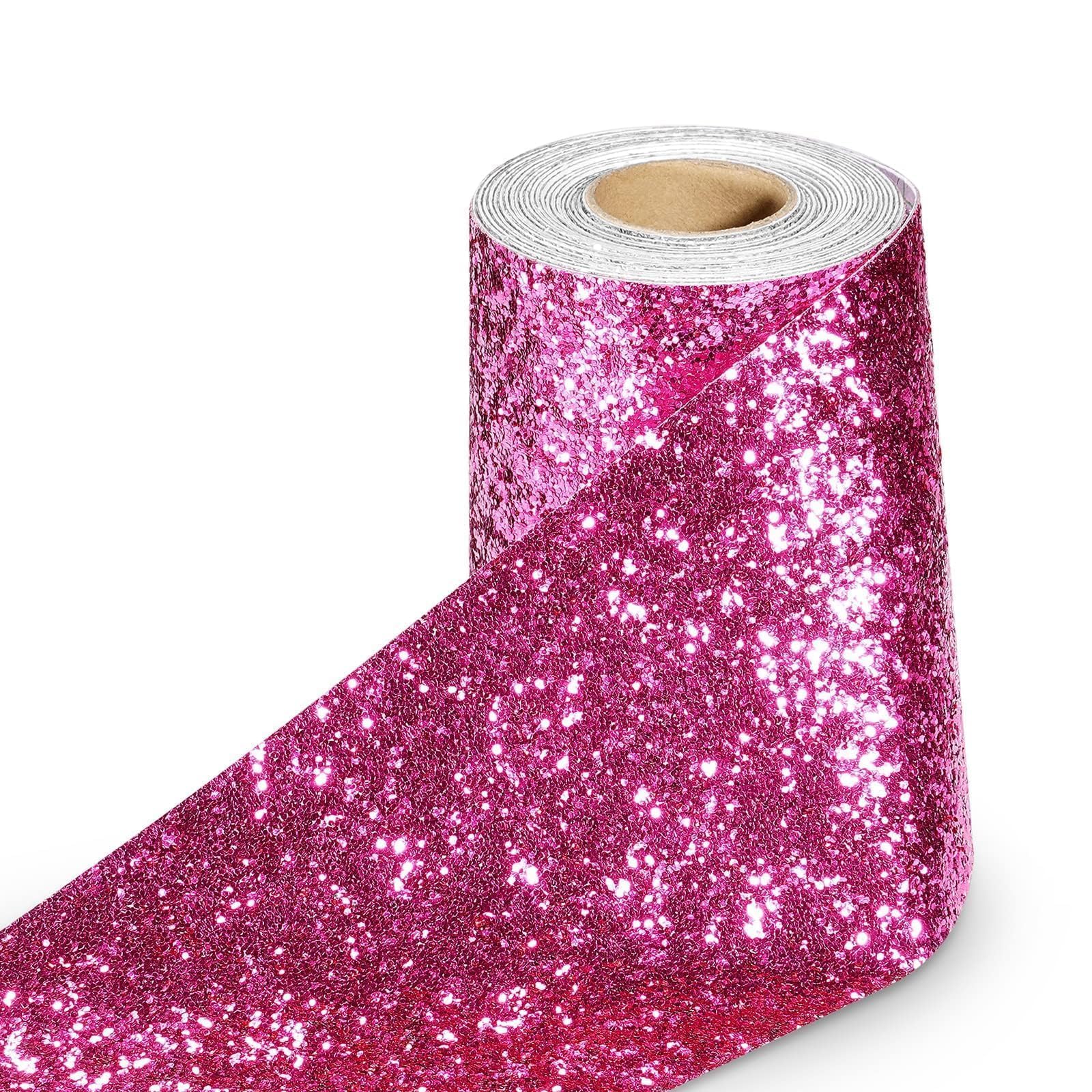 Papier peint or rouge adhésif pour masquer les défauts des meubles