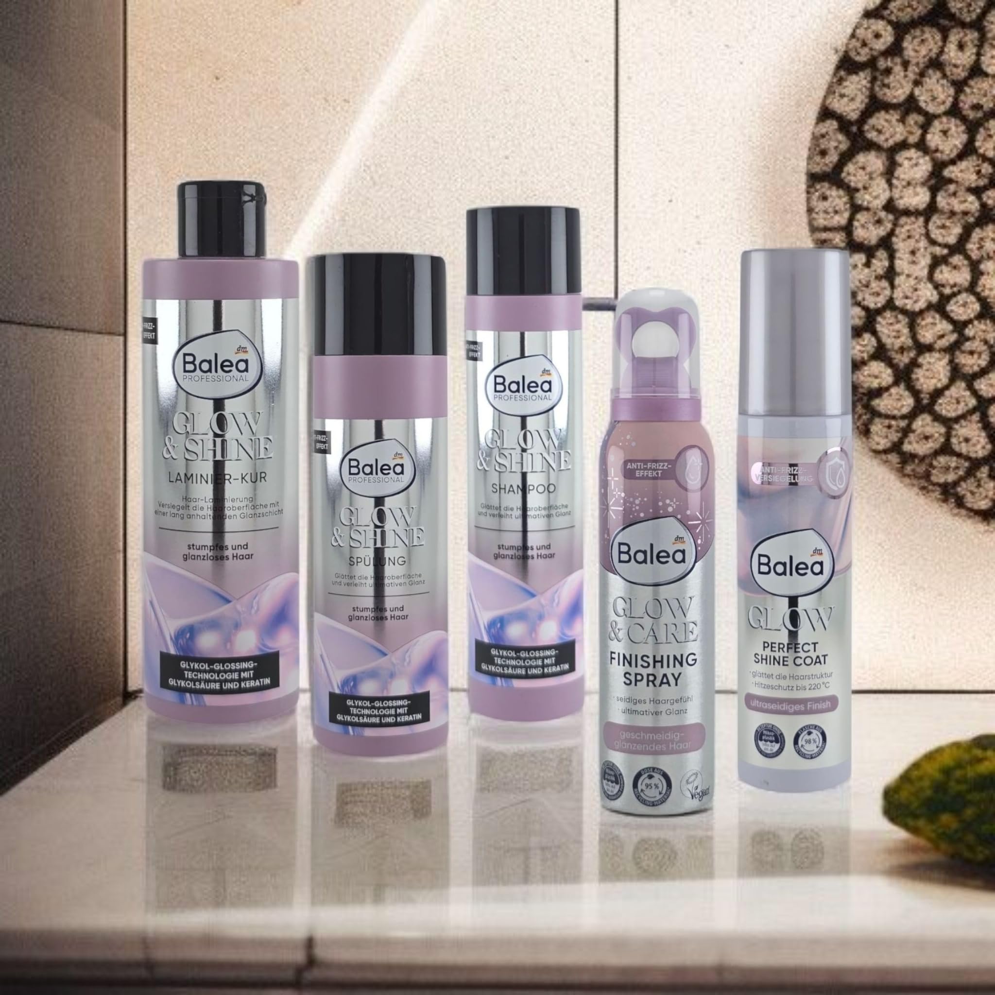 Balea GLOW & SHINE Komplett-Set (5-teilig) | Ultimatives Haarpflege-System für Spiegelglanz mit Shampoo, Spülung, Laminier-Kur, Hitzeschutz & Finishing Spray | mit Glykol-Glossing-Technologie